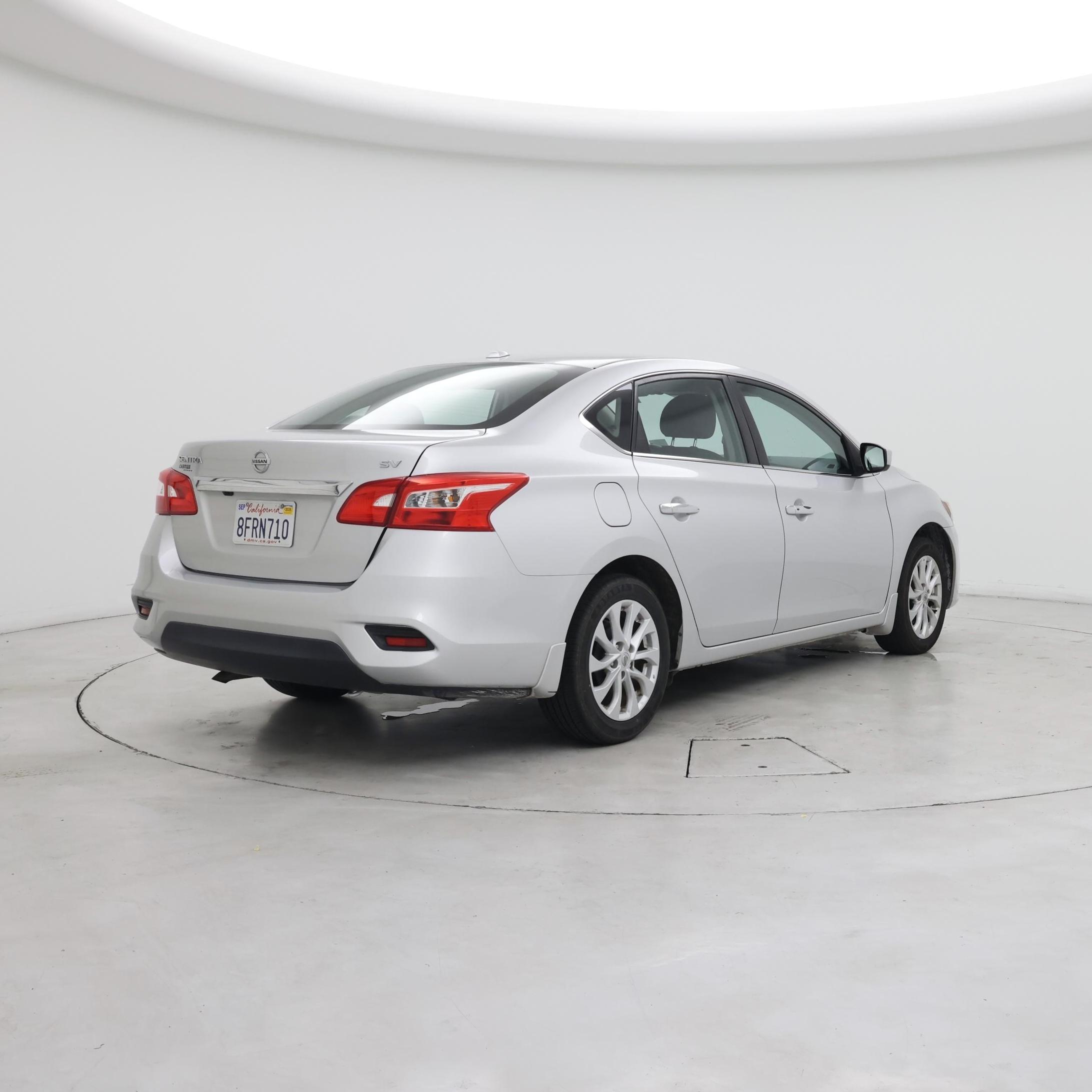 Thumbnail: 2019 Nissan Sentra - 8