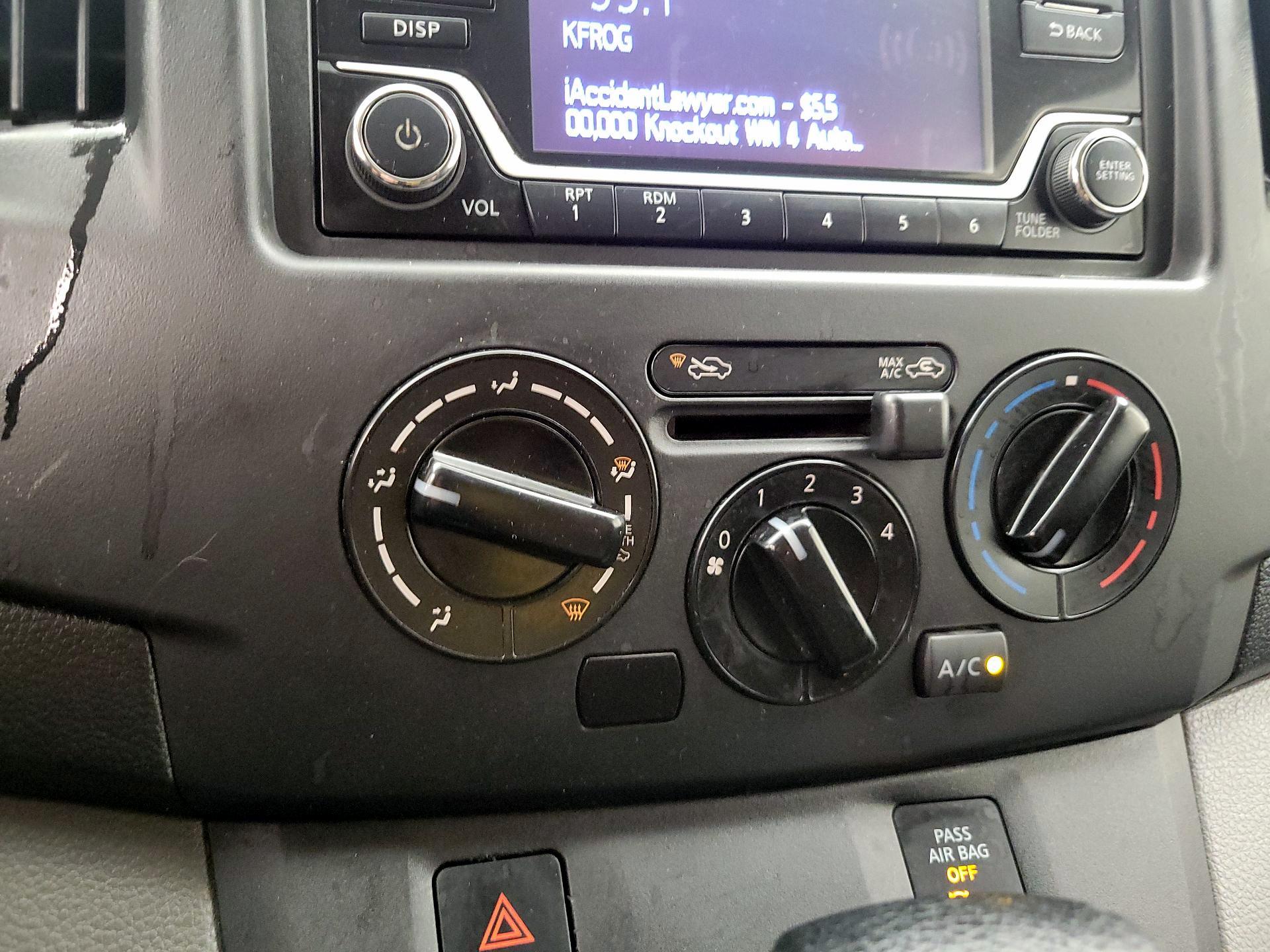 Thumbnail: 2019 Nissan NV200 - 16