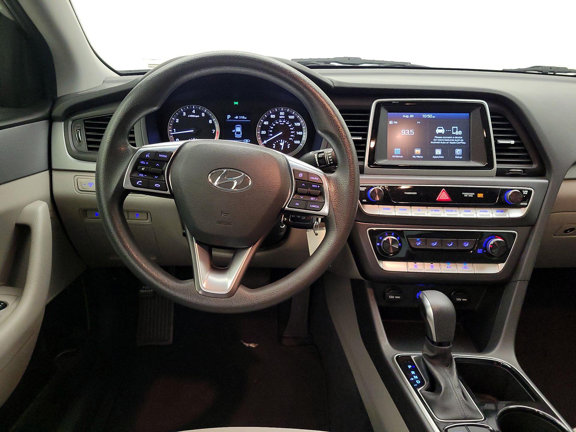 Thumbnail: 2018 Hyundai Sonata - 10