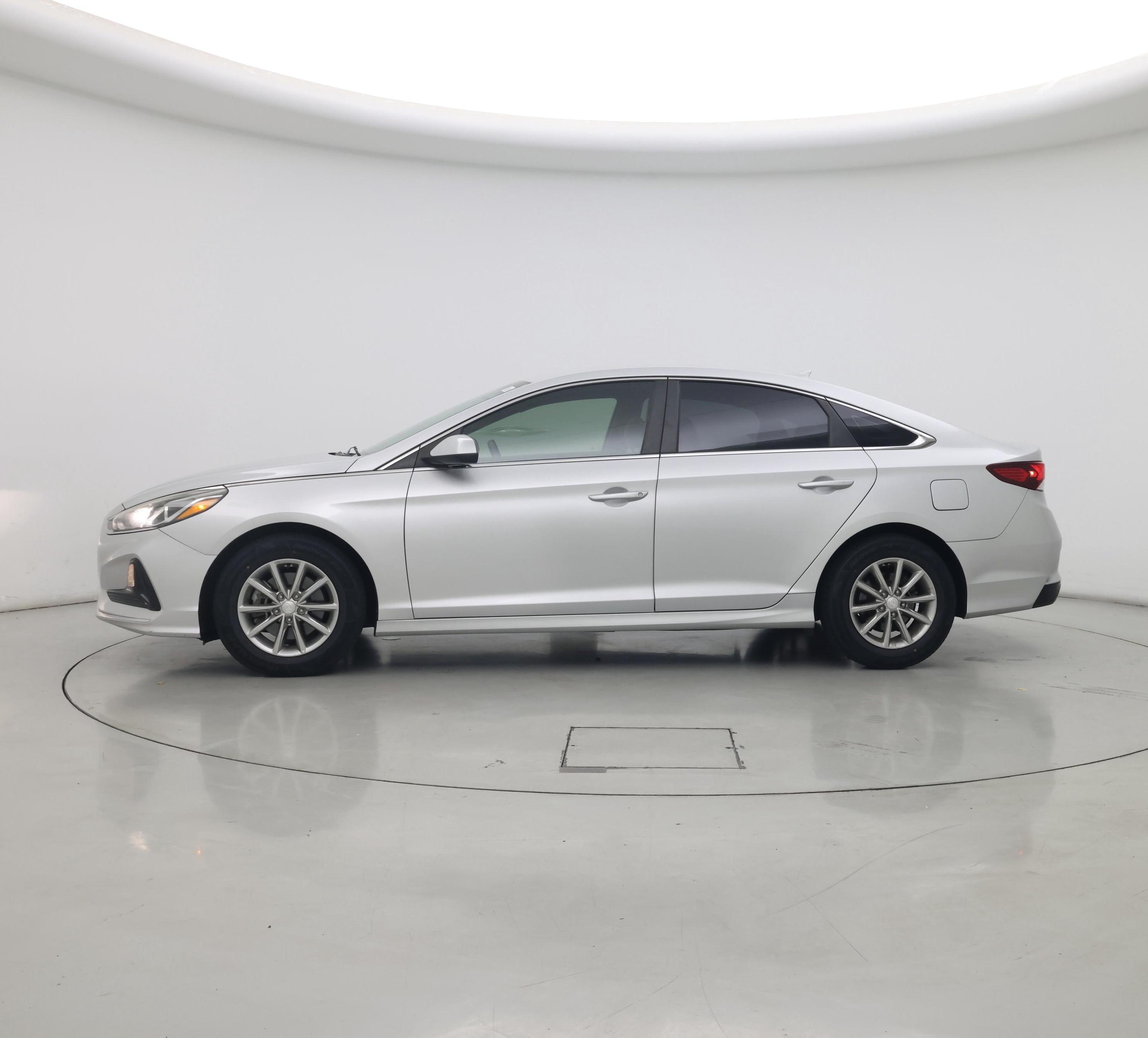 Thumbnail: 2018 Hyundai Sonata - 3