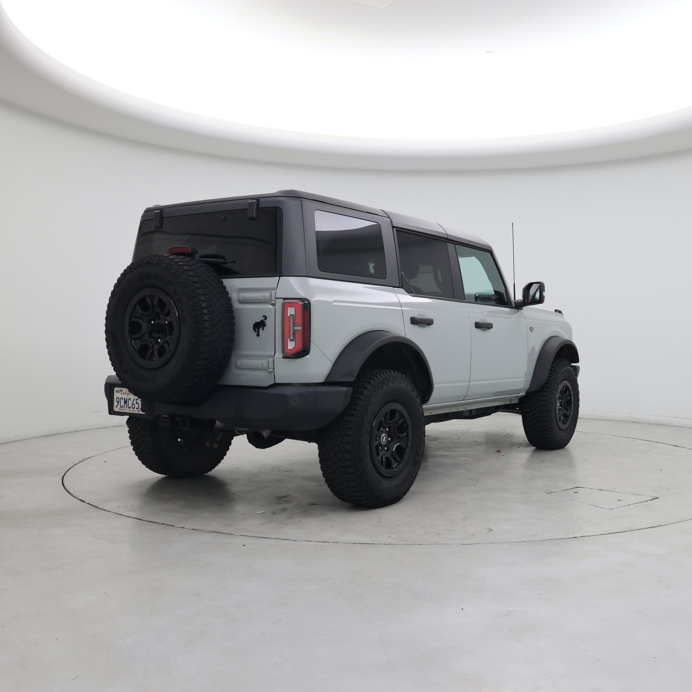 Thumbnail: 2022 Ford Bronco - 8