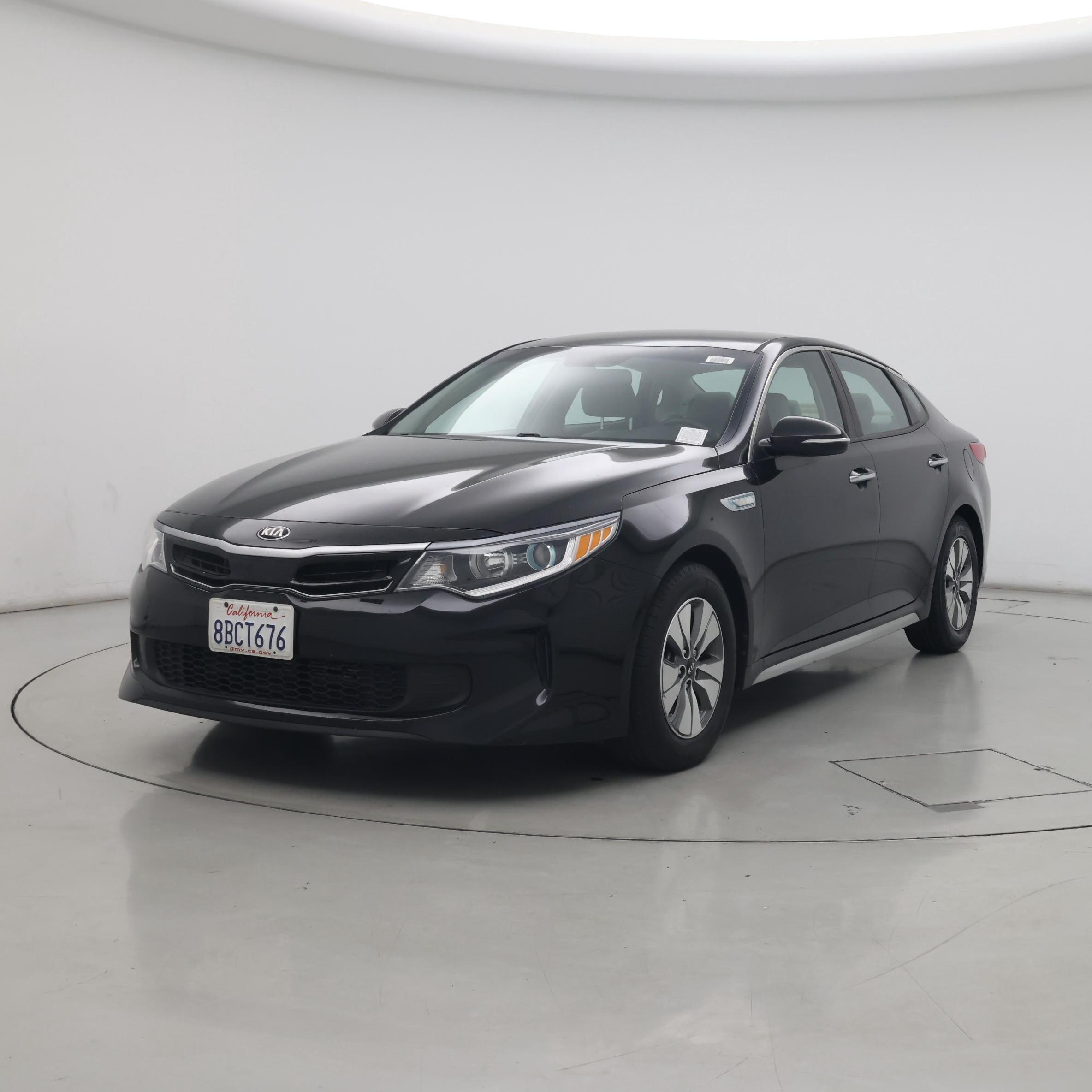 Thumbnail: 2017 Kia Optima - 4