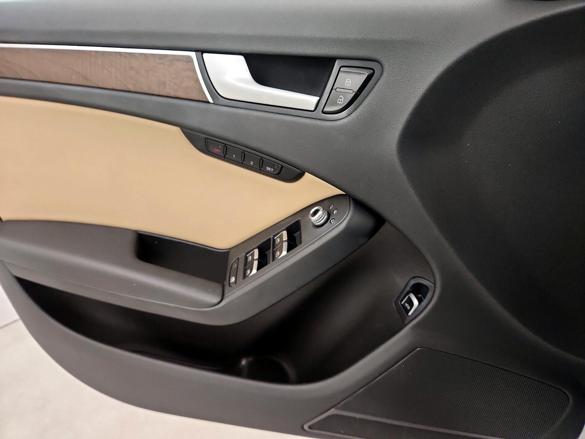 Thumbnail: 2015 Audi A4 - 12