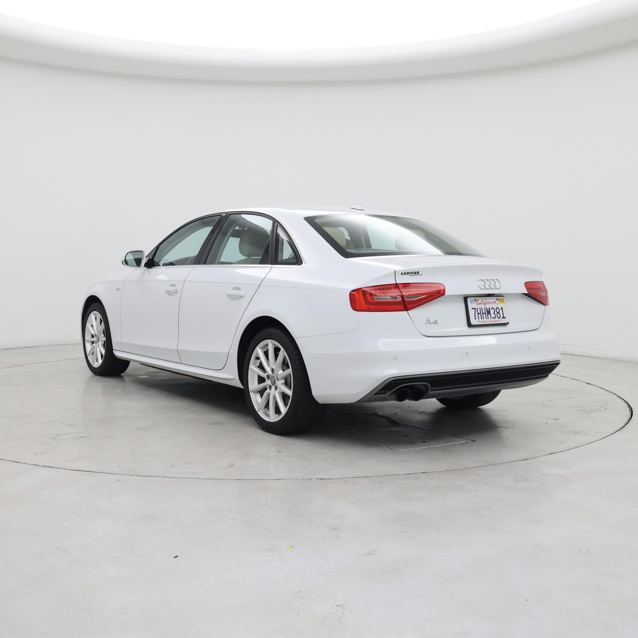 Thumbnail: 2015 Audi A4 - 2