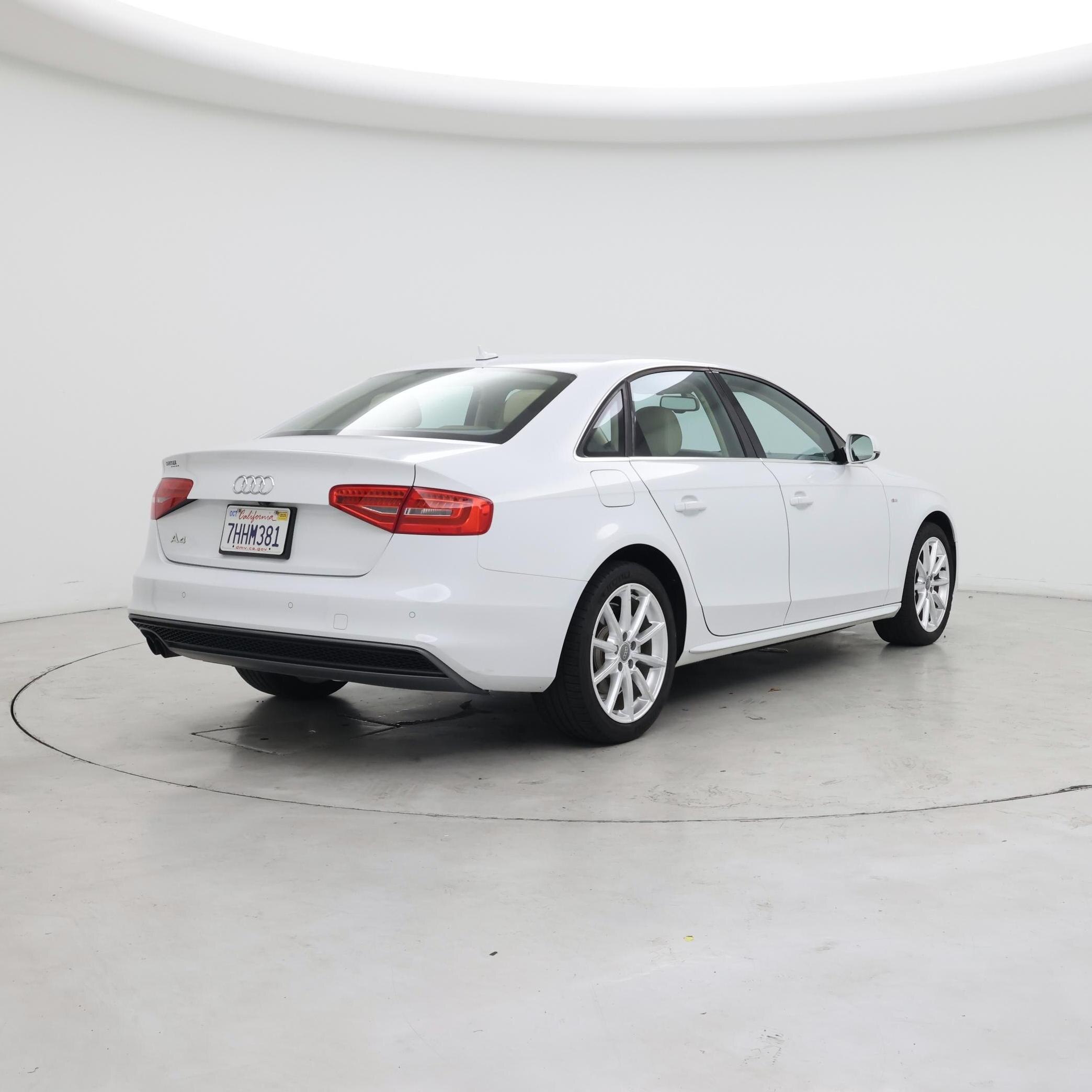 Thumbnail: 2015 Audi A4 - 8