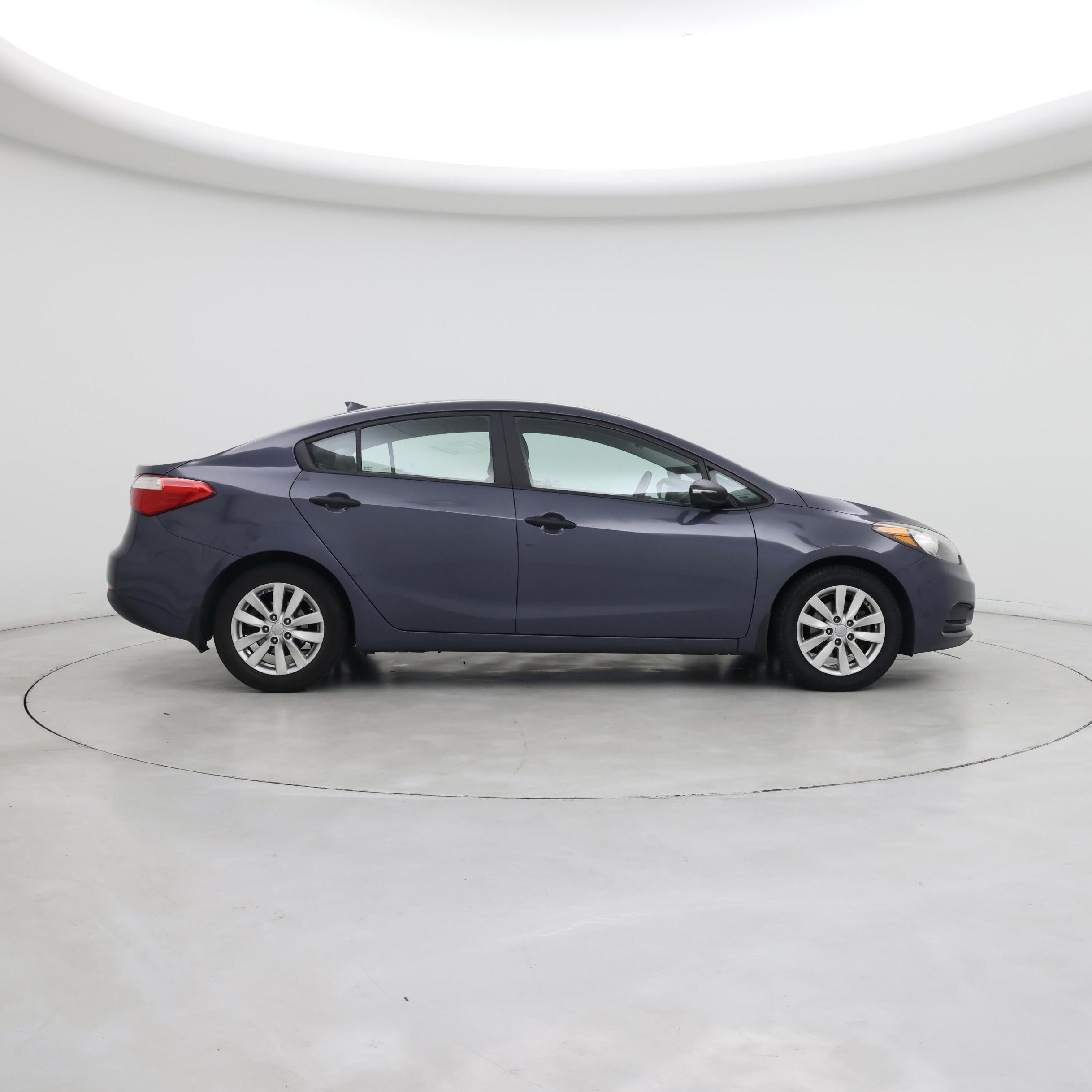 Thumbnail: 2016 Kia Forte - 7