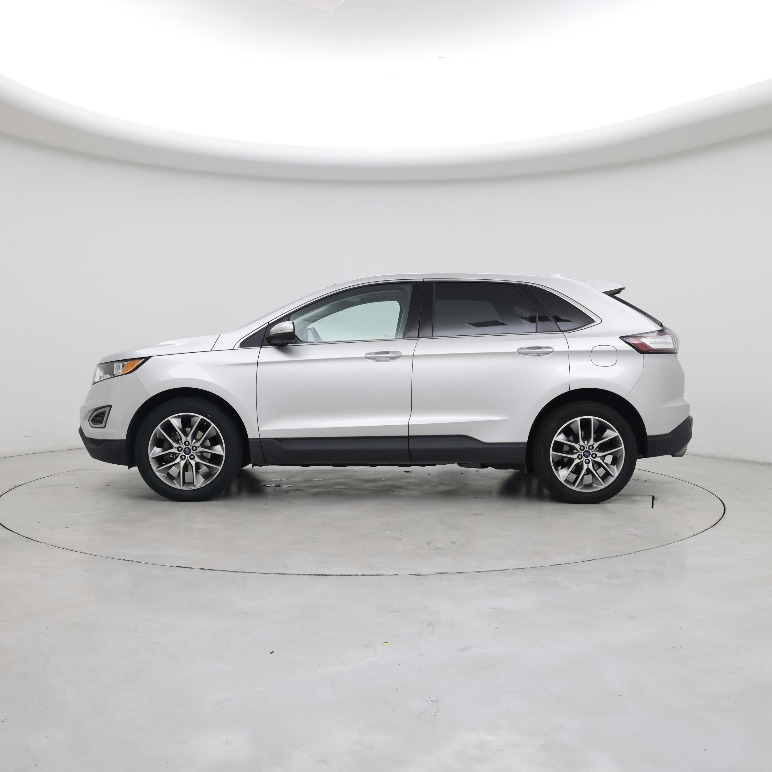 Thumbnail: 2017 Ford Edge - 3