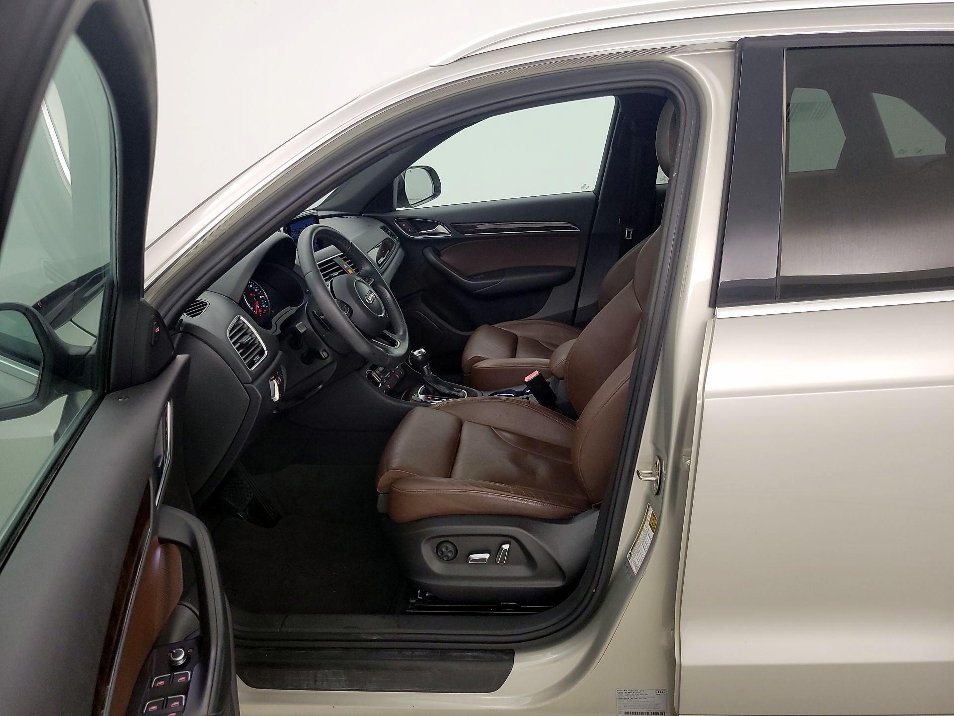 Thumbnail: 2016 Audi Q3 - 11