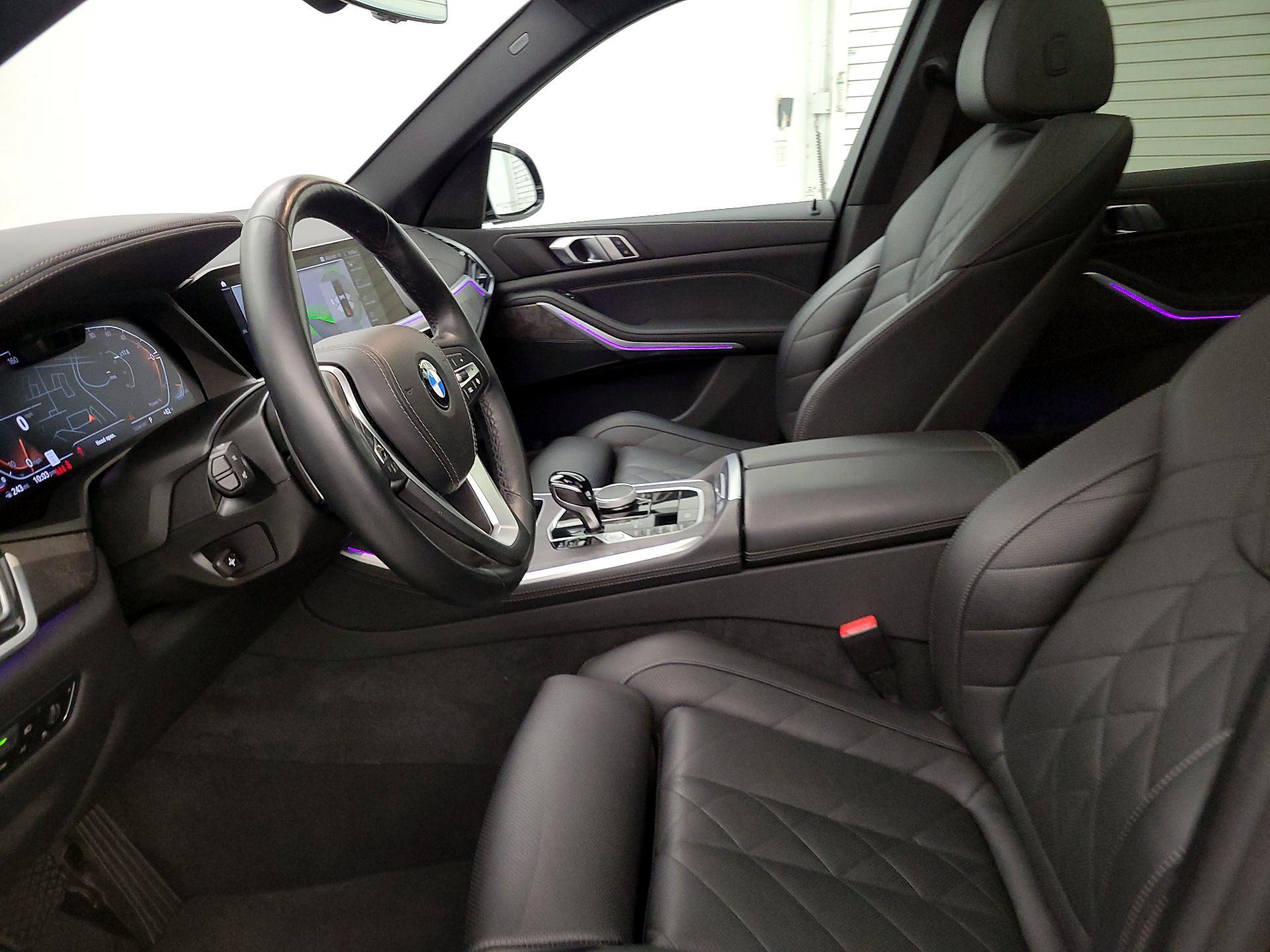 Thumbnail: 2023 BMW X5 - 11