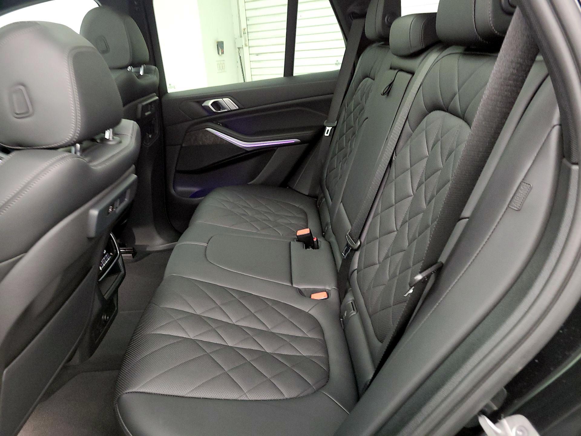 Thumbnail: 2023 BMW X5 - 20