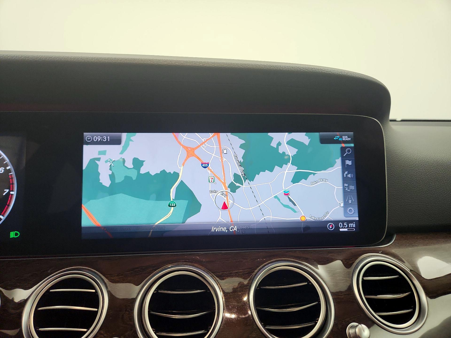 Thumbnail: 2020 Mercedes-Benz E-Class - 14