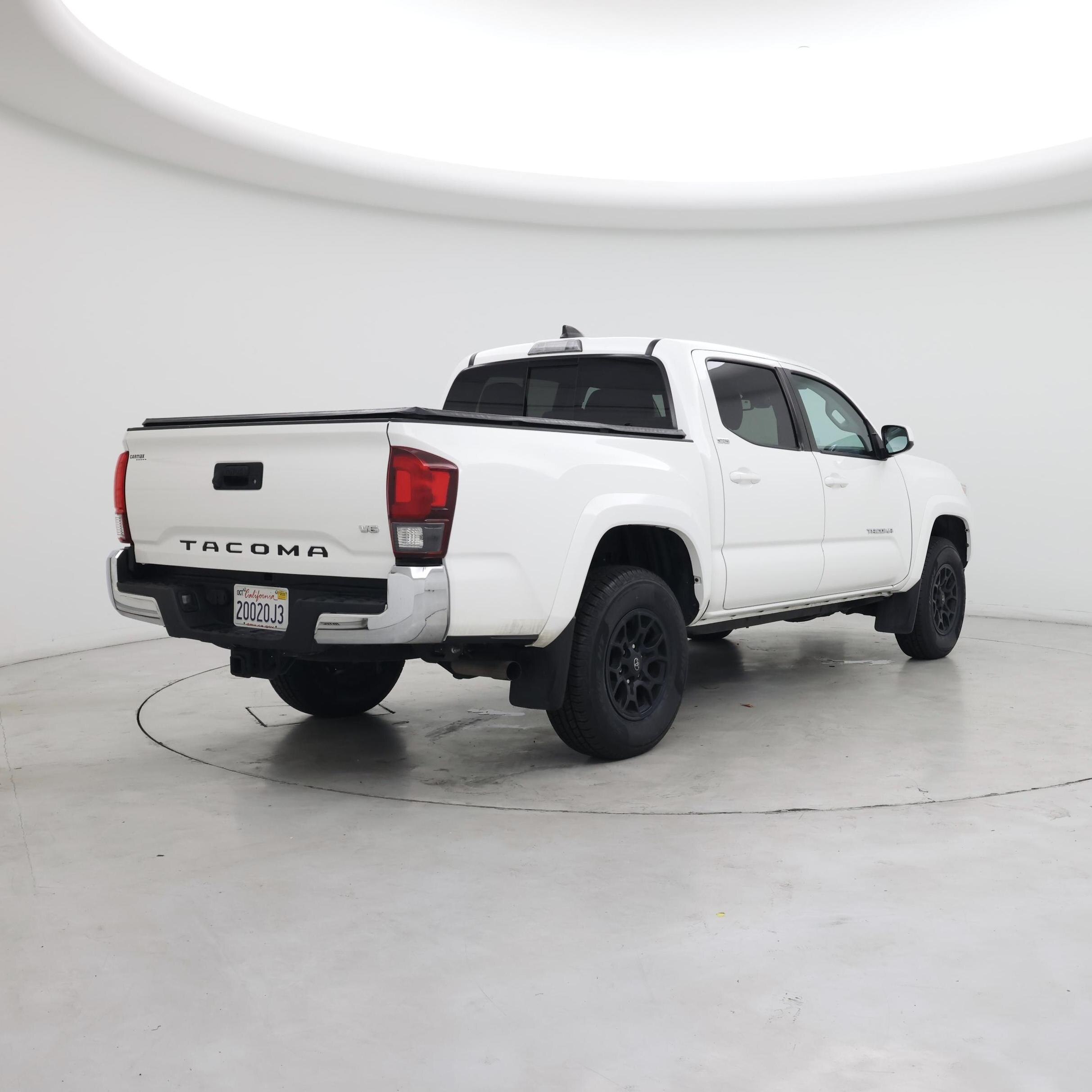Thumbnail: 2022 Toyota Tacoma - 8