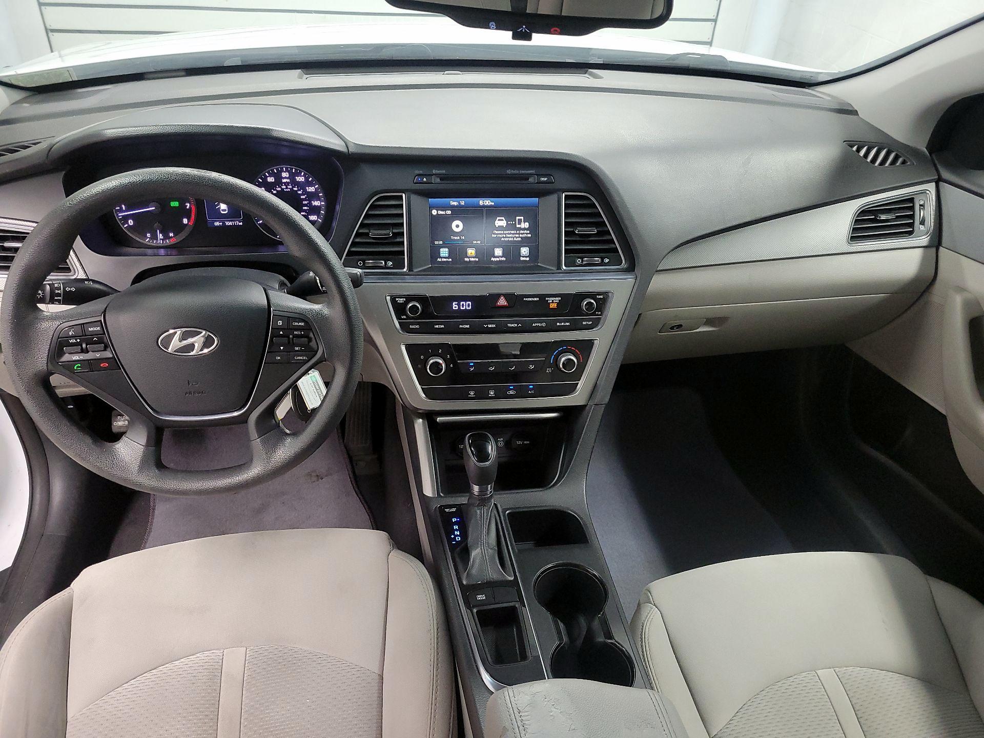 Thumbnail: 2016 Hyundai Sonata - 9