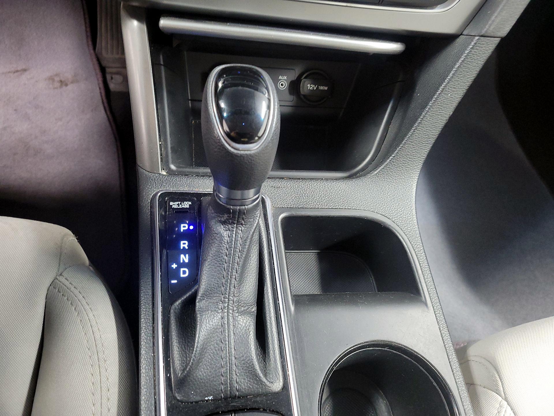 Thumbnail: 2016 Hyundai Sonata - 17