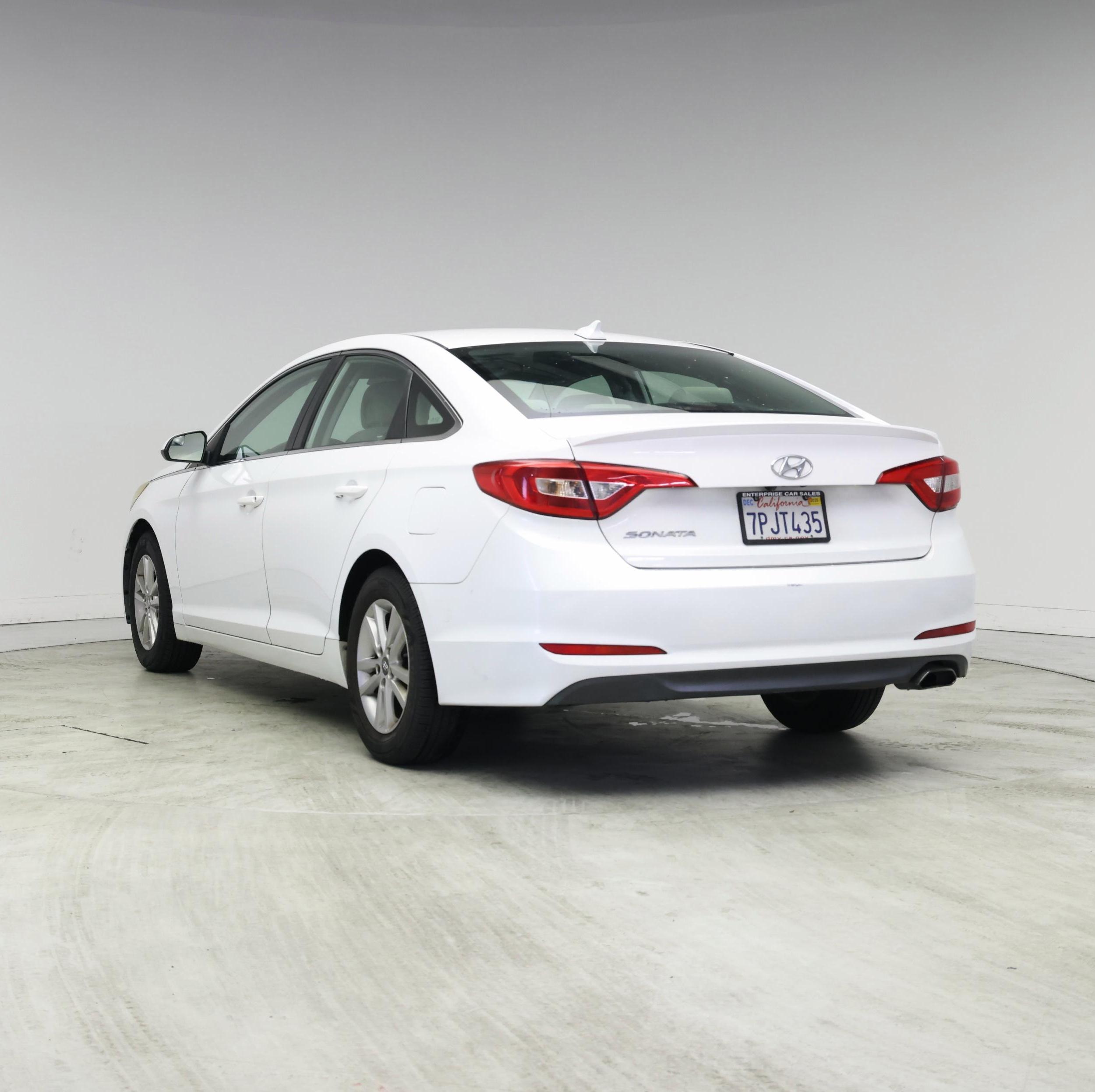 Thumbnail: 2016 Hyundai Sonata - 2