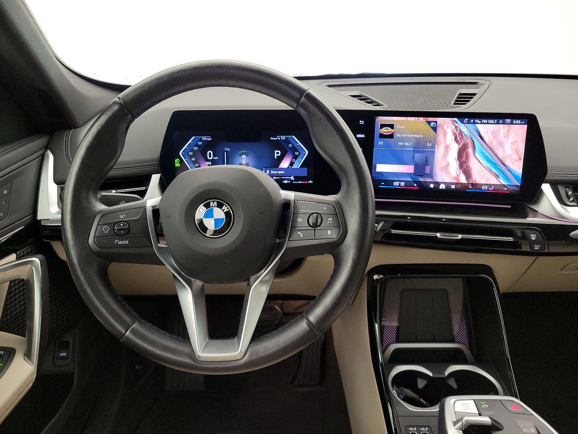 Thumbnail: 2024 BMW X1 - 10