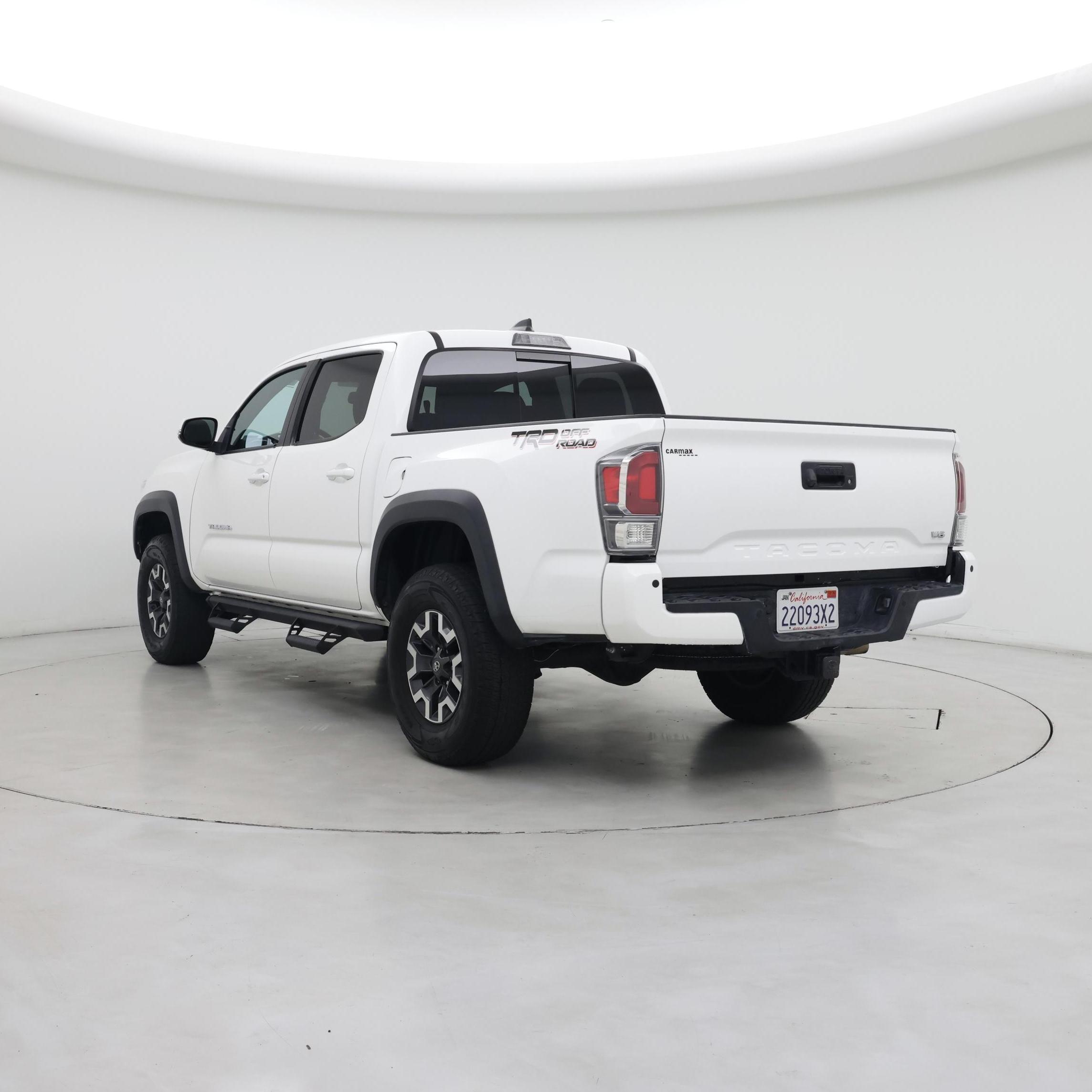 Thumbnail: 2020 Toyota Tacoma - 2