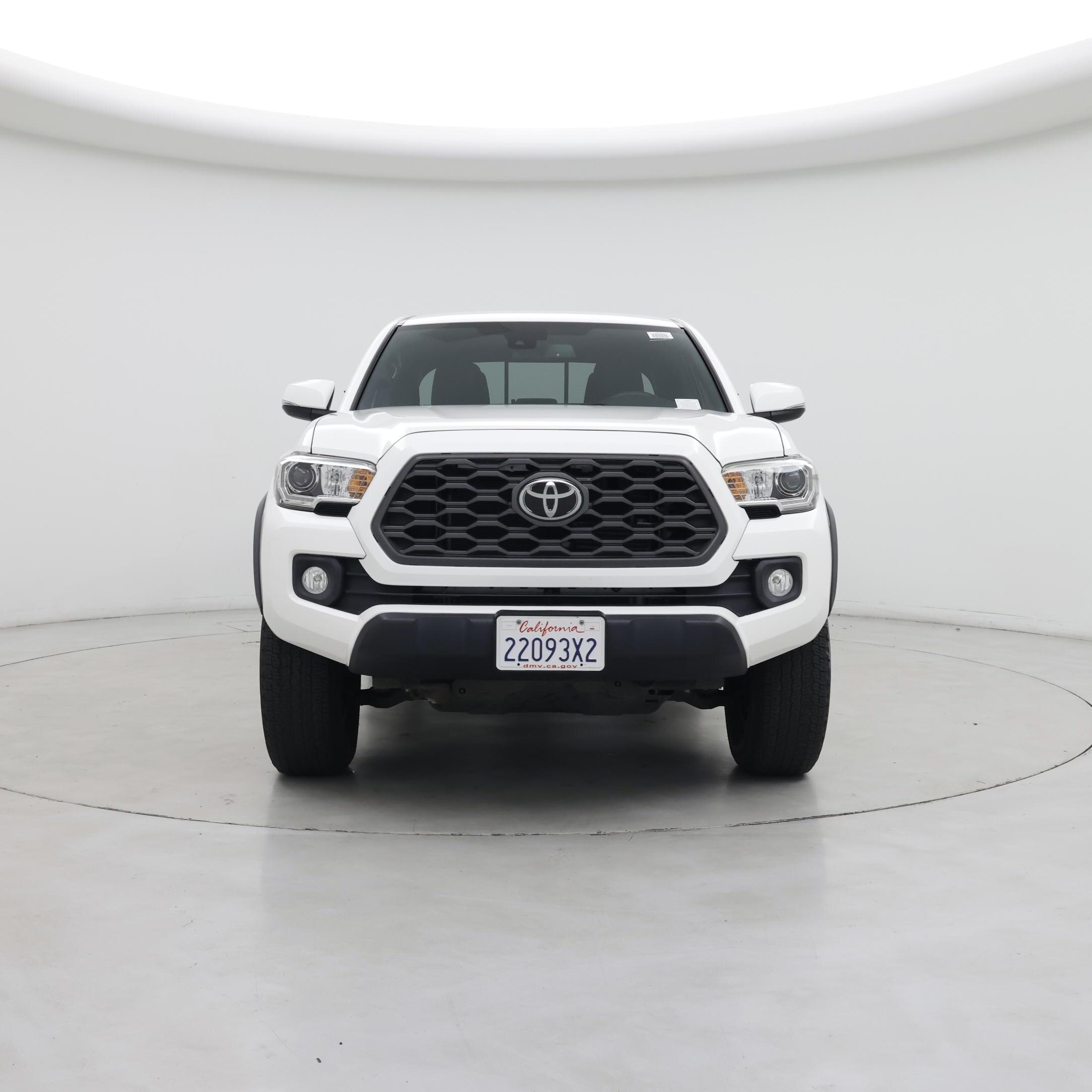Thumbnail: 2020 Toyota Tacoma - 5