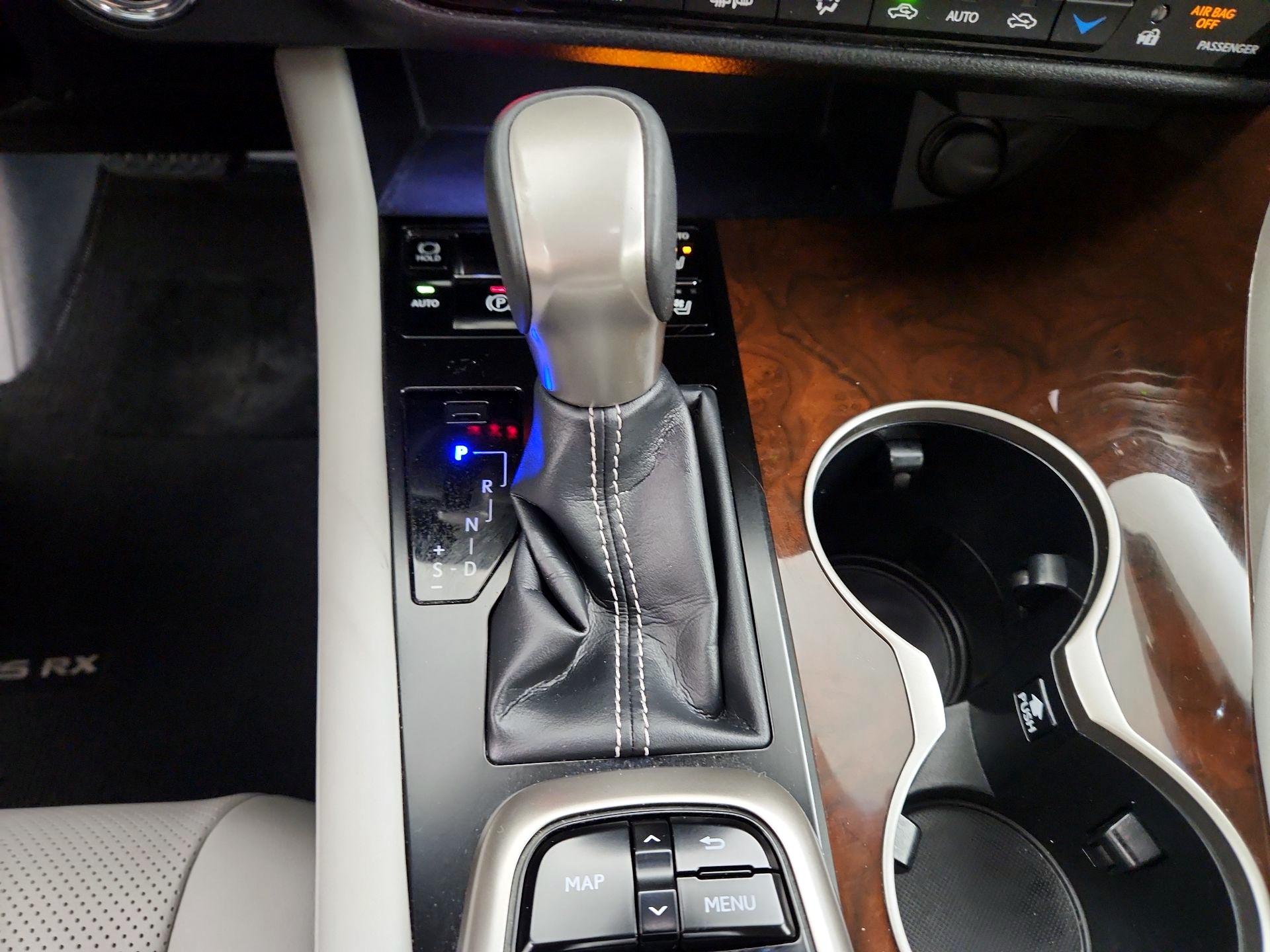 Thumbnail: 2018 Lexus RX - 18