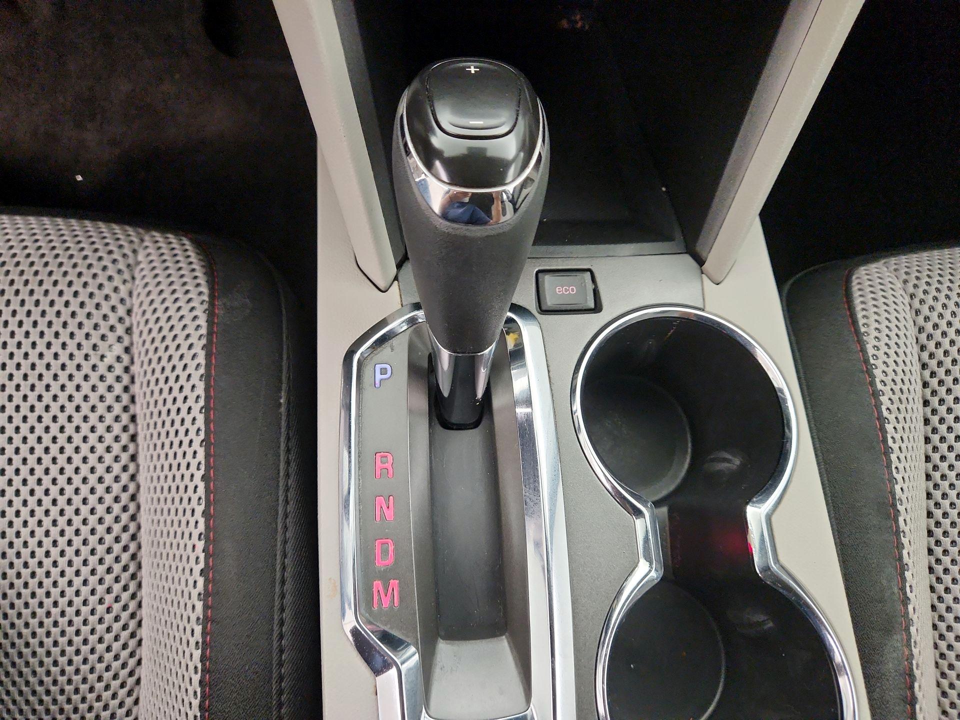 Thumbnail: 2016 GMC Terrain - 15