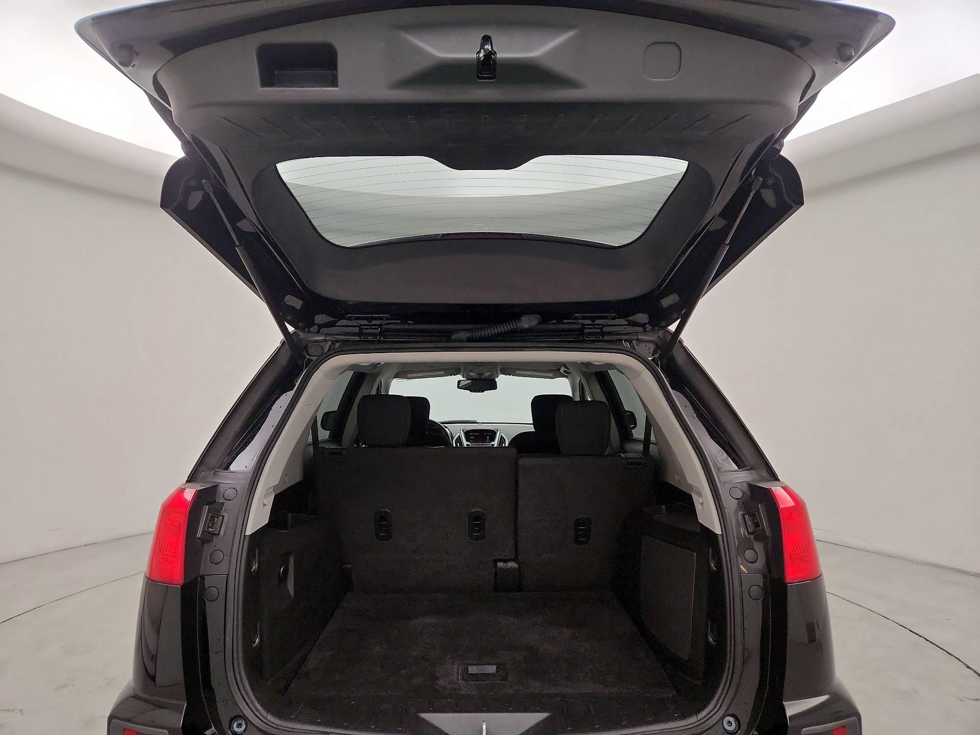 Thumbnail: 2016 GMC Terrain - 17