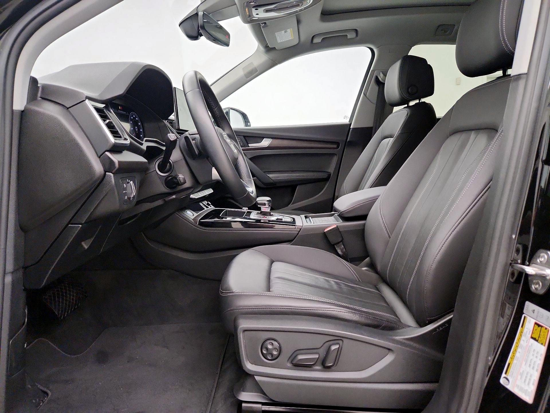 Thumbnail: 2021 Audi Q5 - 11