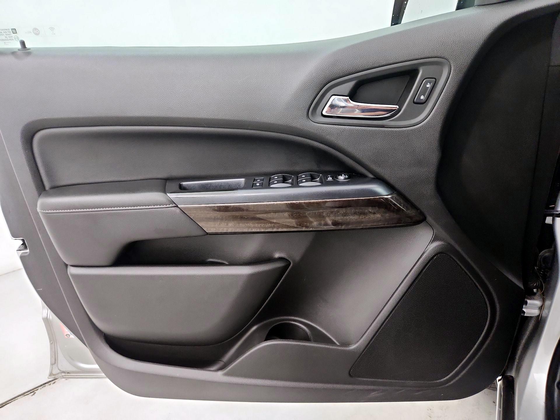 Thumbnail: 2016 GMC Canyon - 12