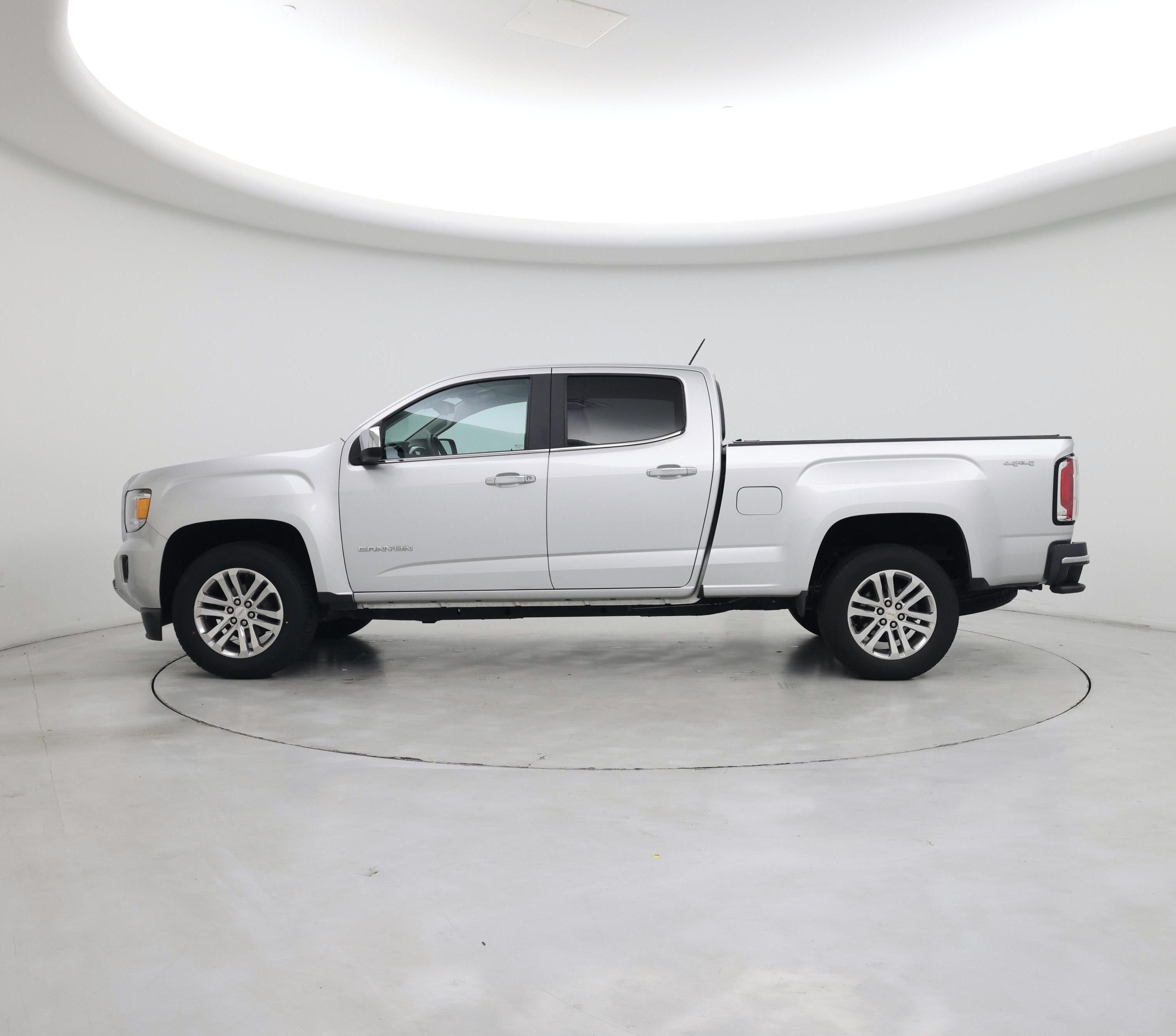 Thumbnail: 2016 GMC Canyon - 3