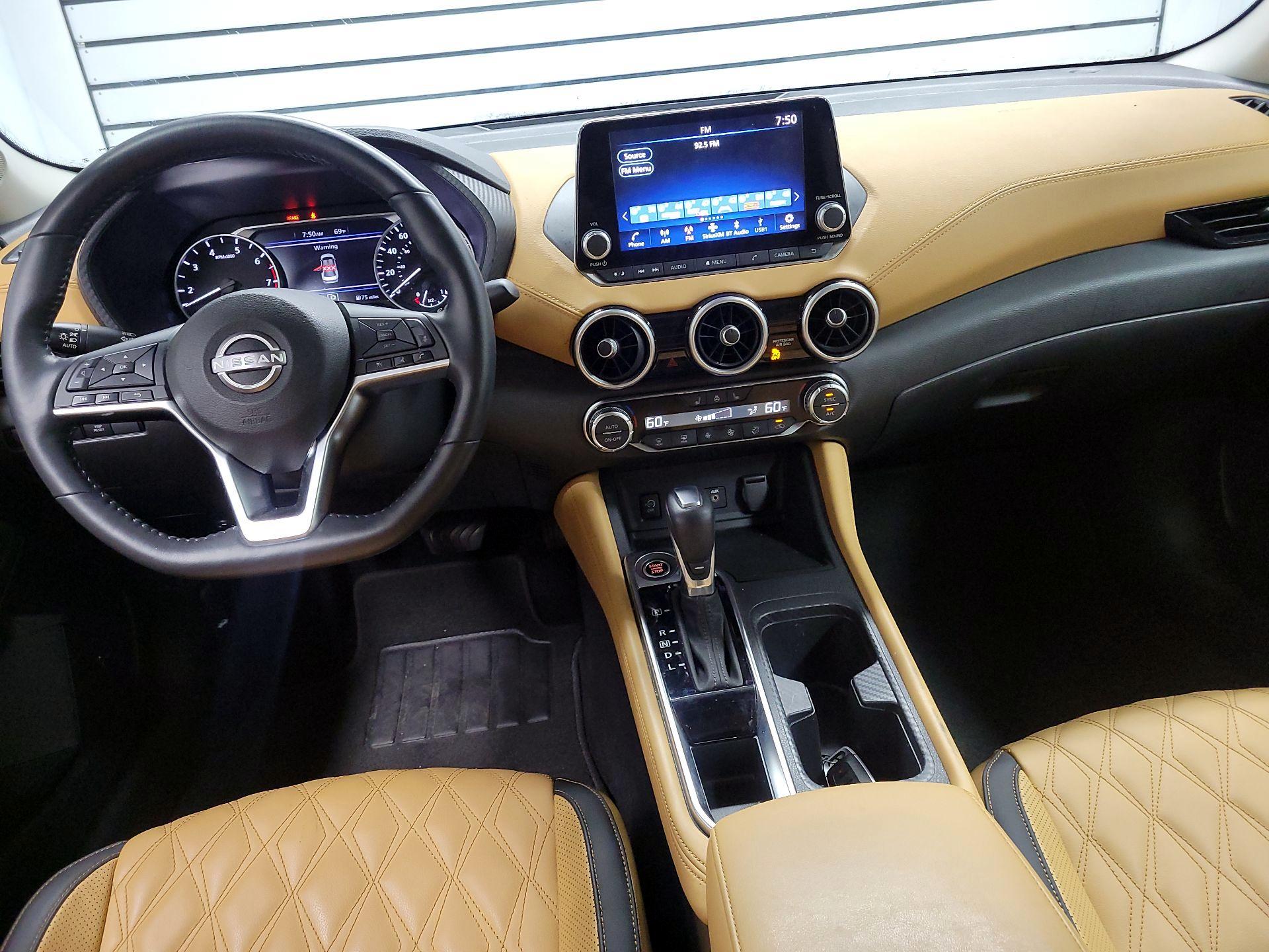 Thumbnail: 2025 Nissan Sentra - 9