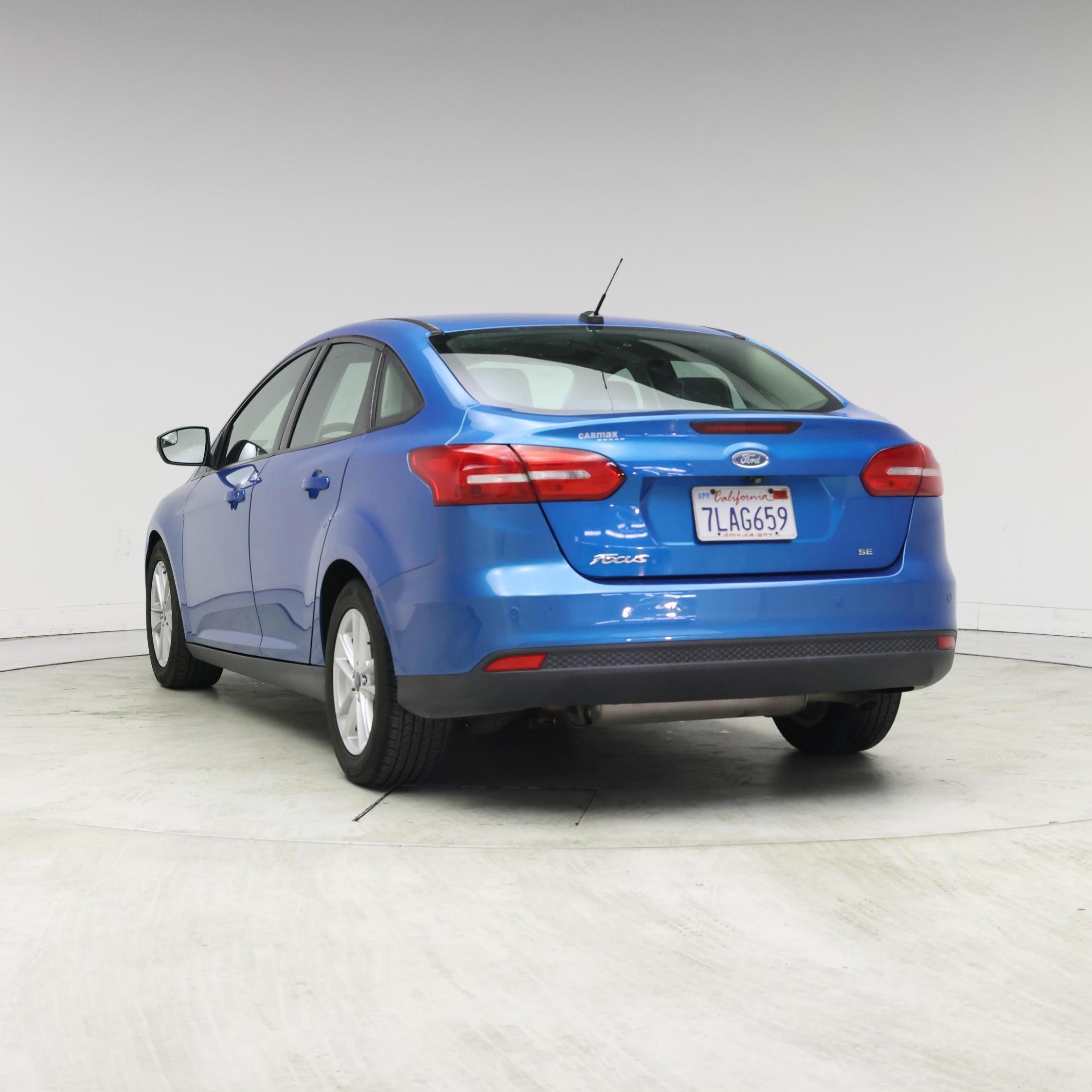 Thumbnail: 2015 Ford Focus - 2