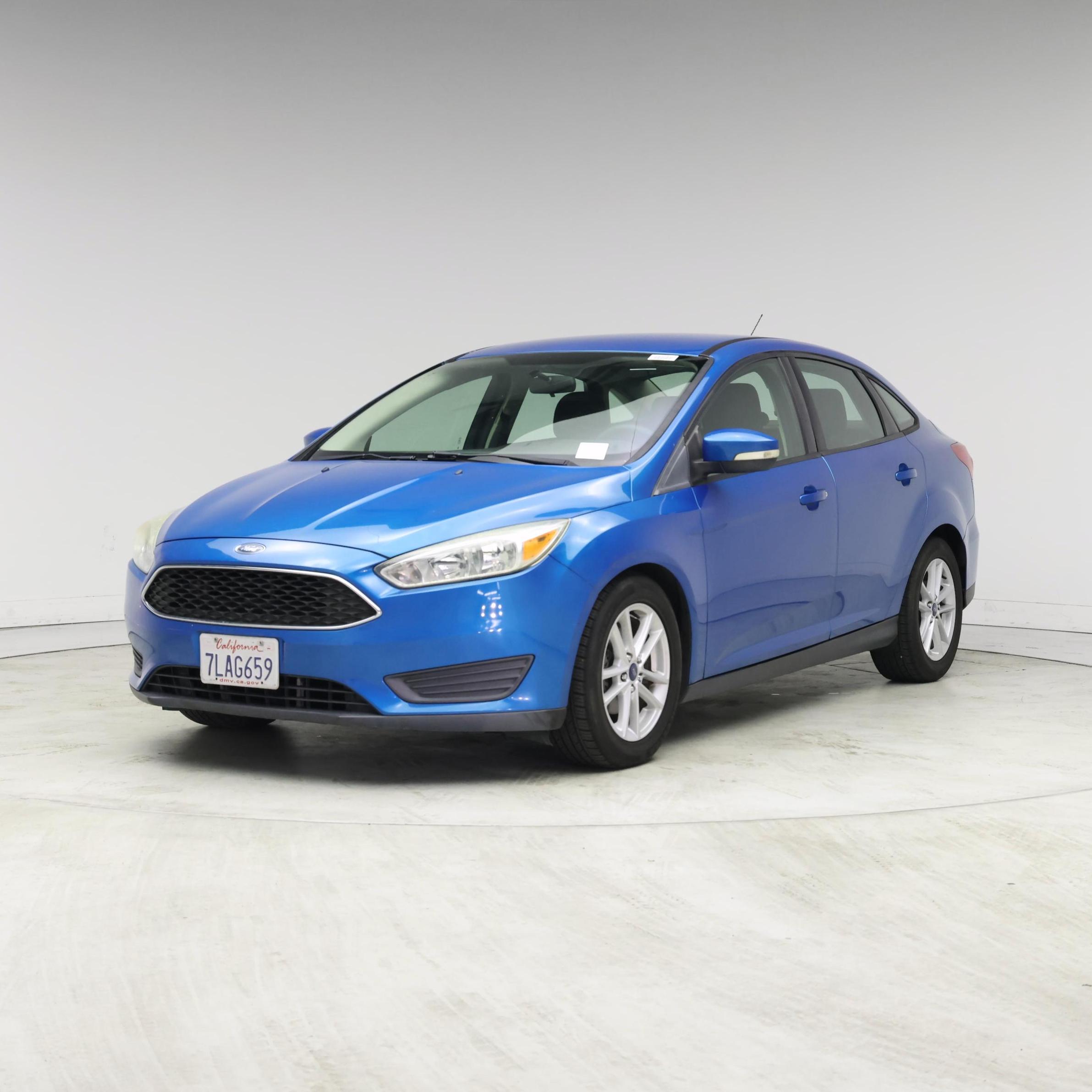Thumbnail: 2015 Ford Focus - 4