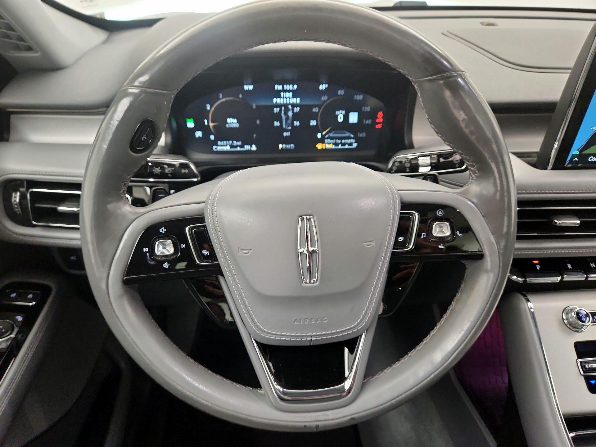 Thumbnail: 2020 Lincoln Aviator - 10