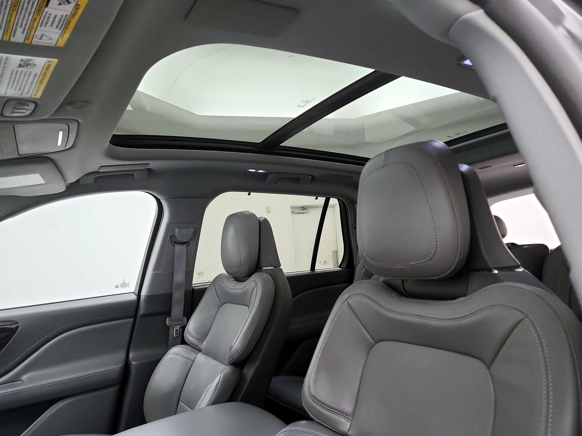 Thumbnail: 2020 Lincoln Aviator - 20