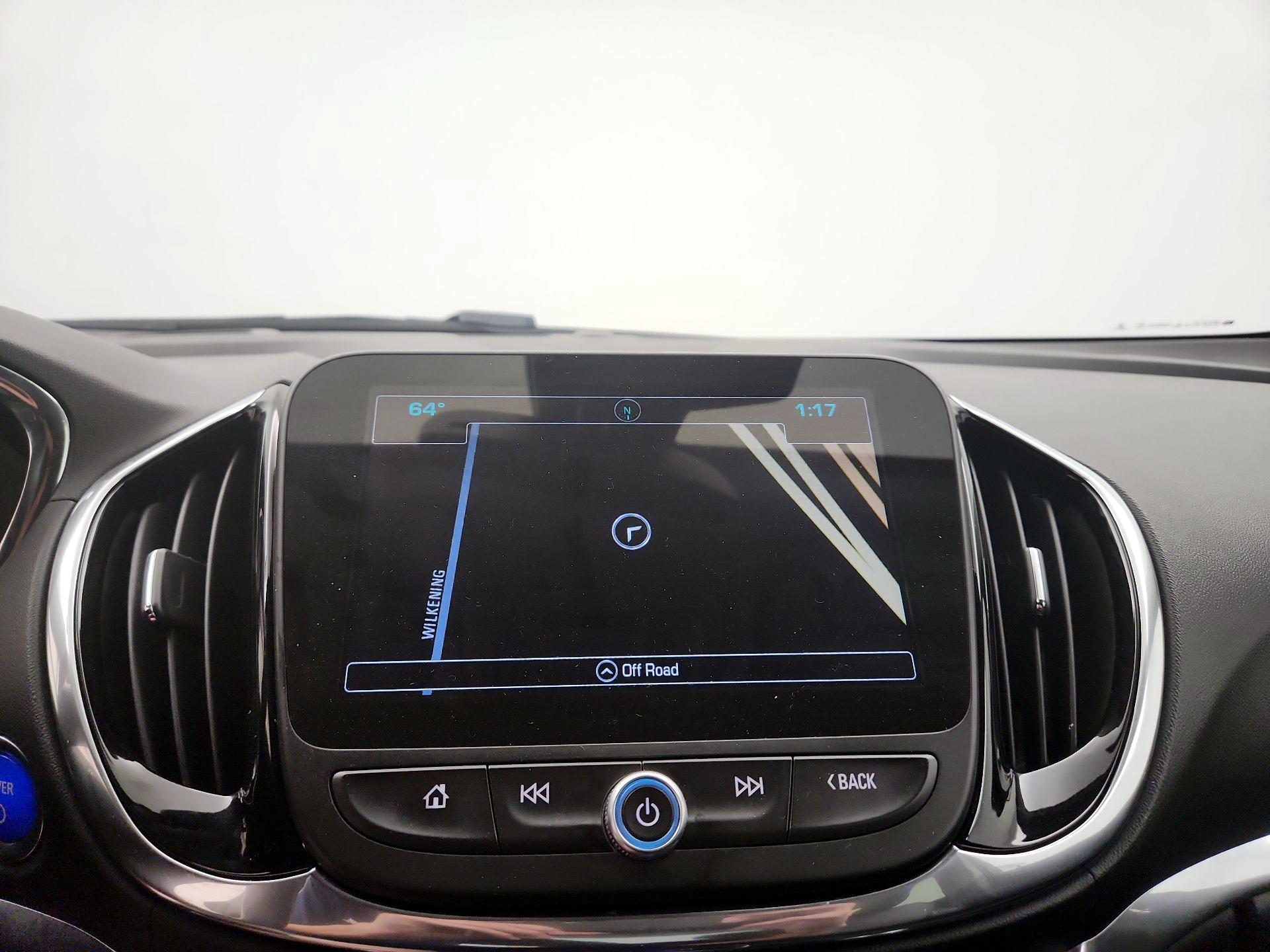 Thumbnail: 2017 Chevrolet Volt - 14