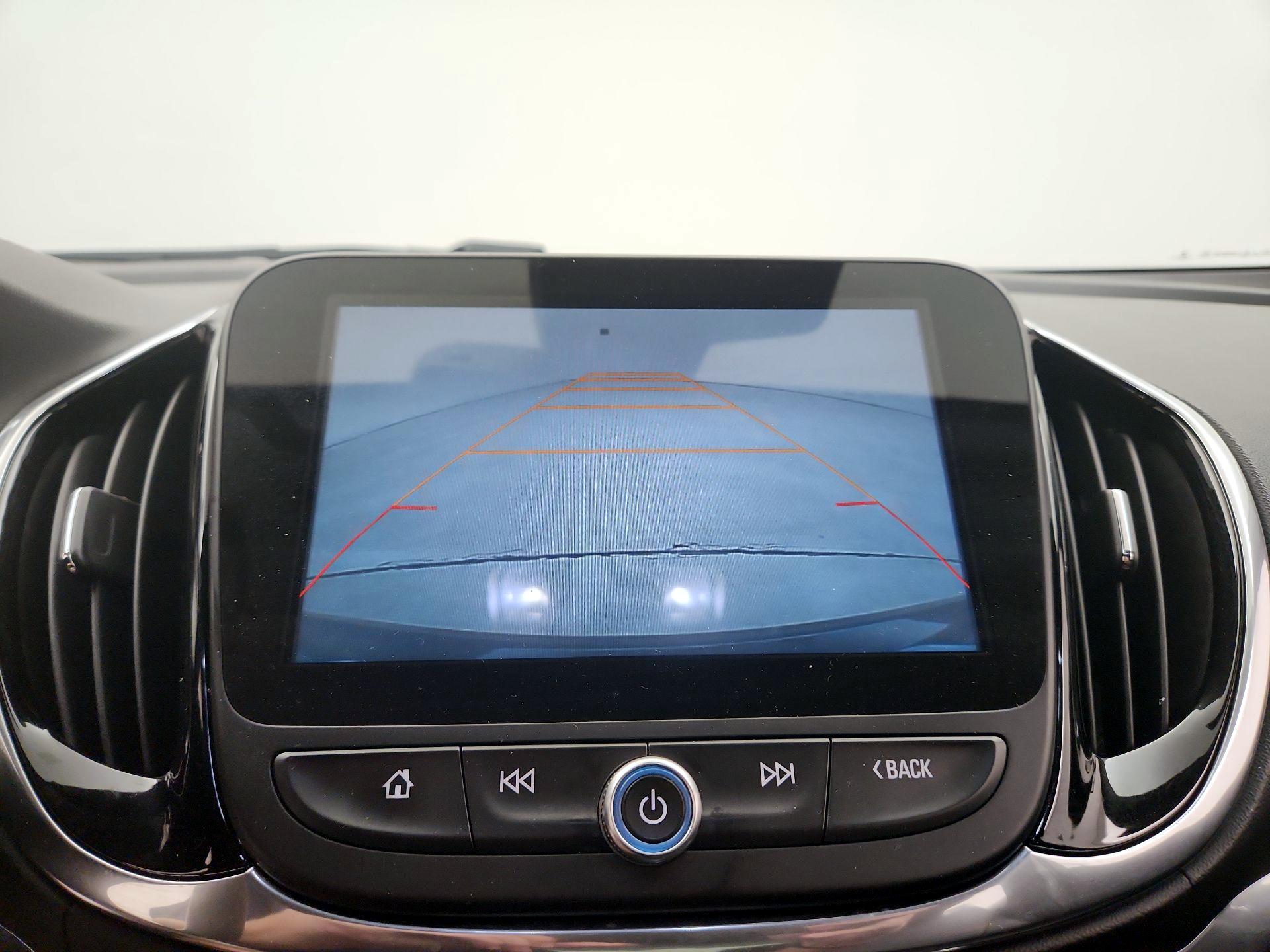 Thumbnail: 2017 Chevrolet Volt - 15