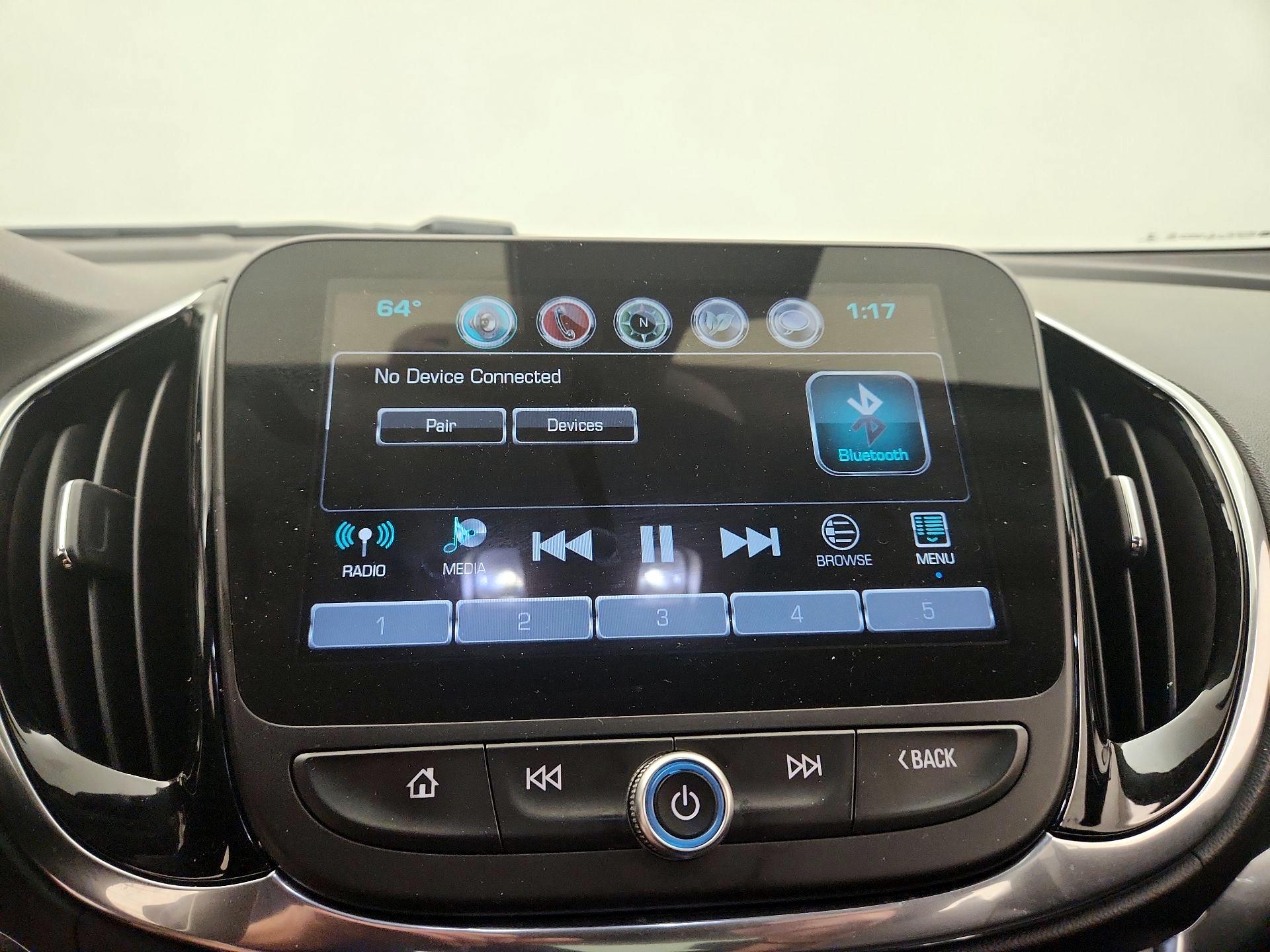 Thumbnail: 2017 Chevrolet Volt - 16