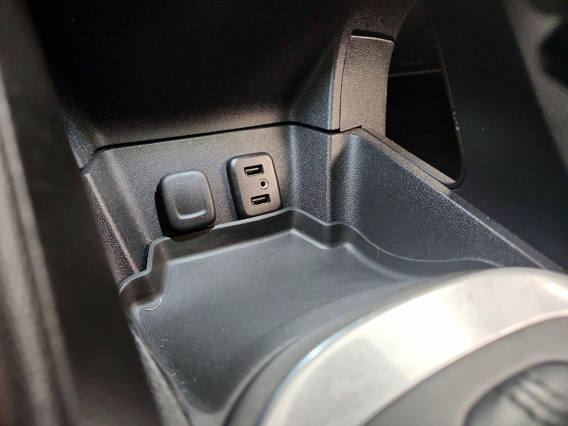 Thumbnail: 2017 Chevrolet Volt - 19