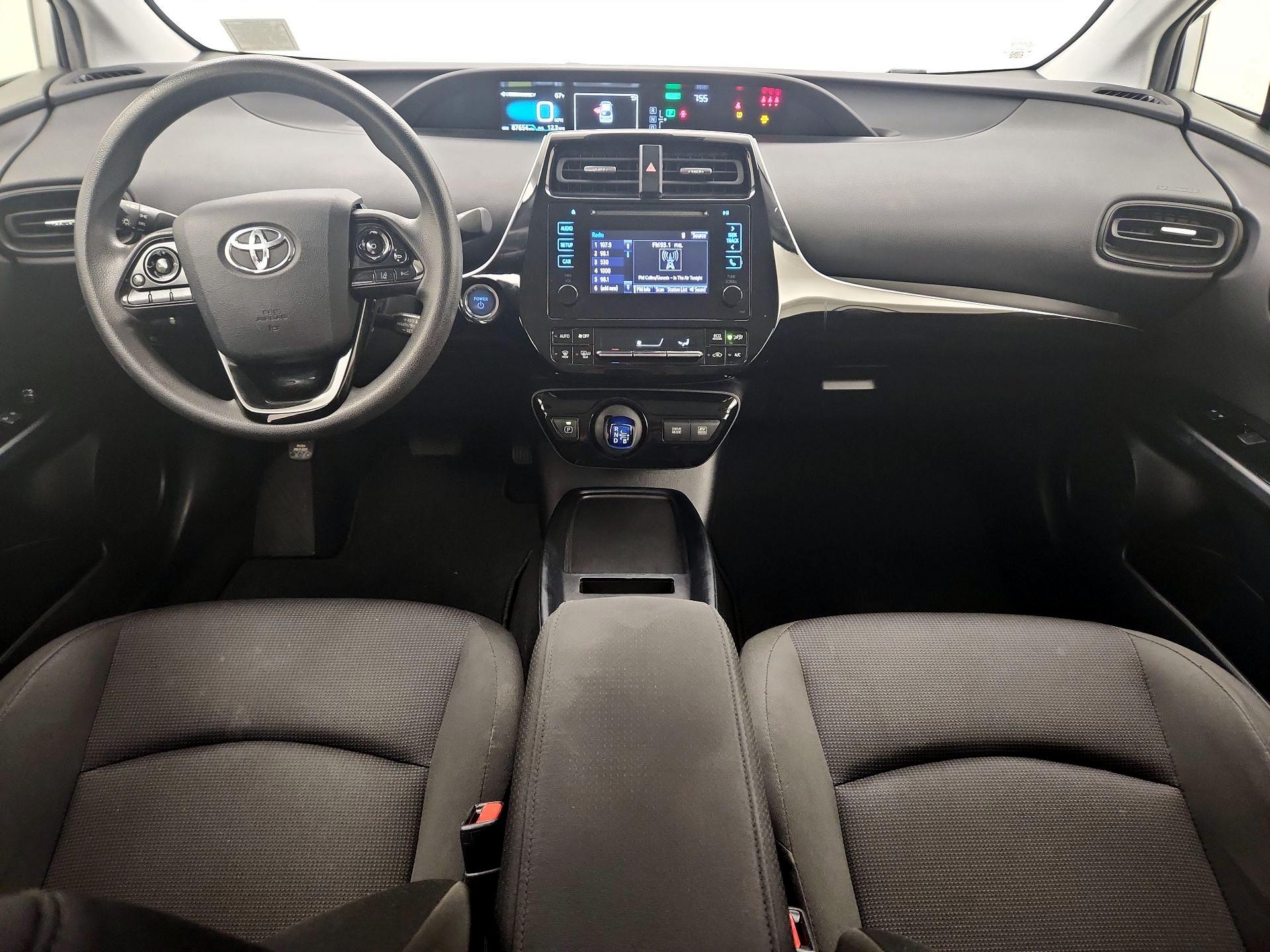 Thumbnail: 2019 Toyota Prius - 9