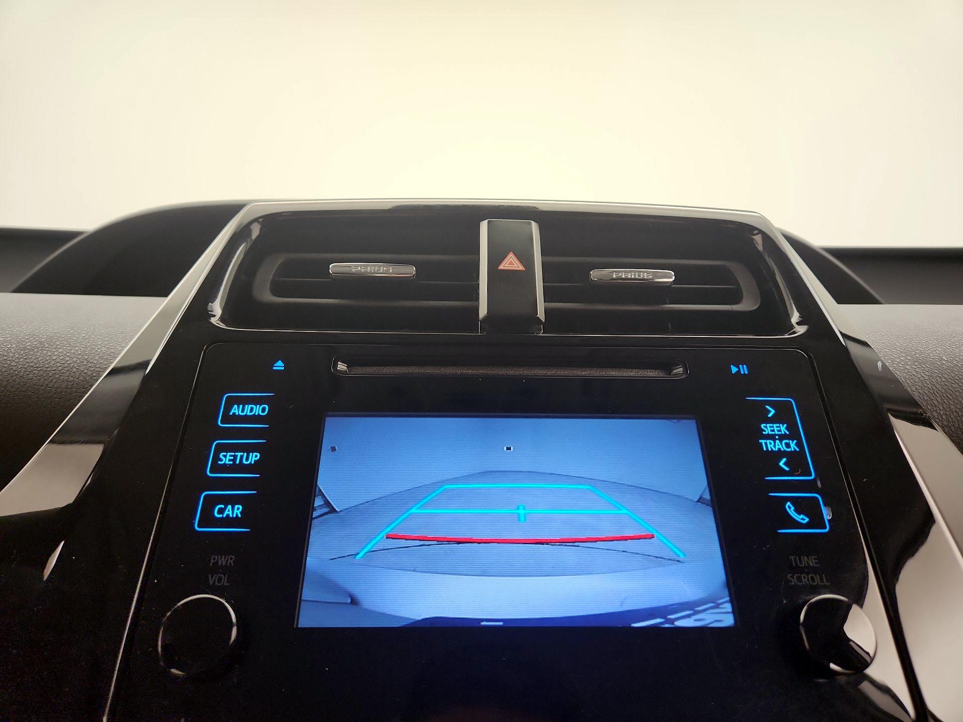 Thumbnail: 2019 Toyota Prius - 14