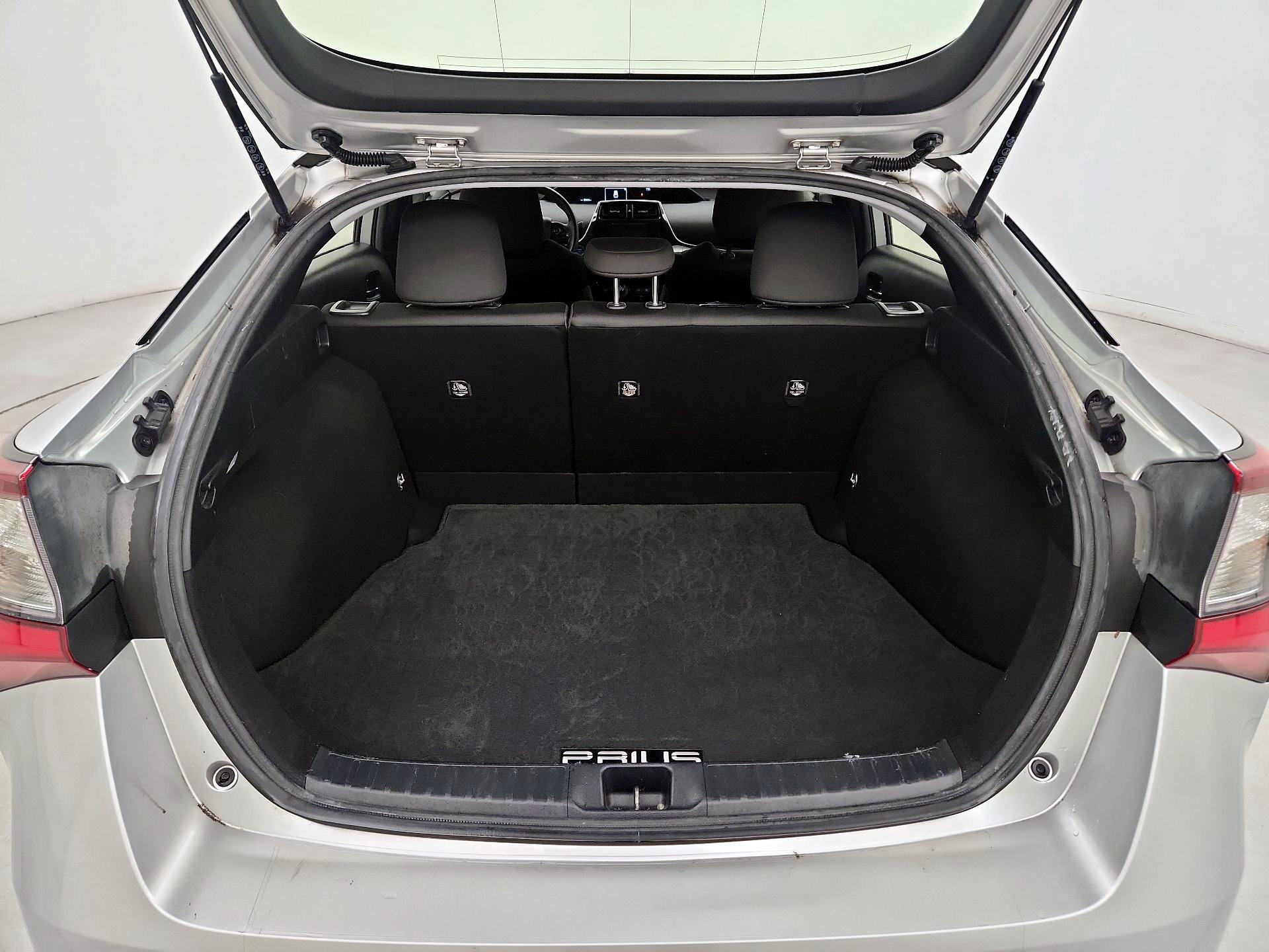 Thumbnail: 2019 Toyota Prius - 20