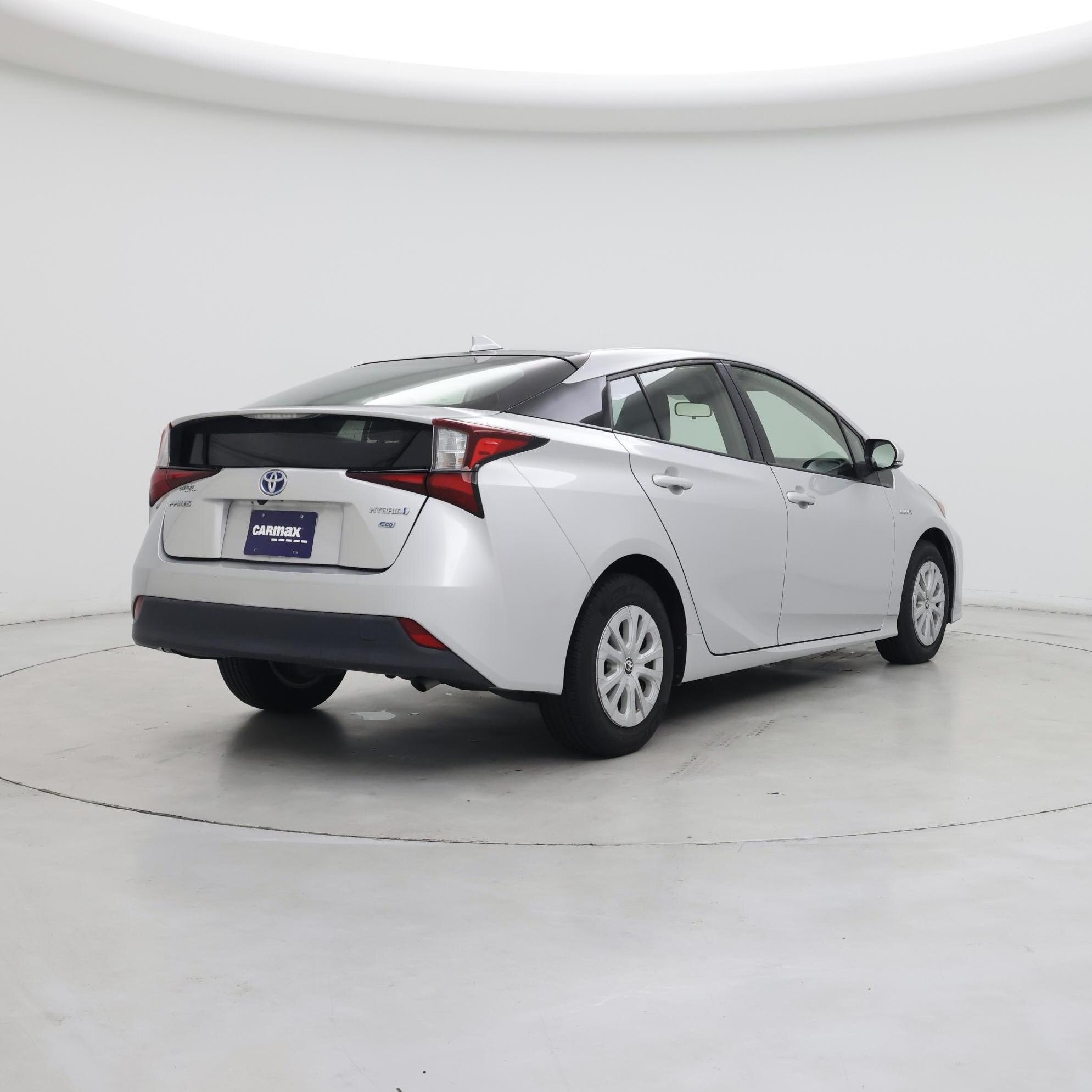 Thumbnail: 2019 Toyota Prius - 8