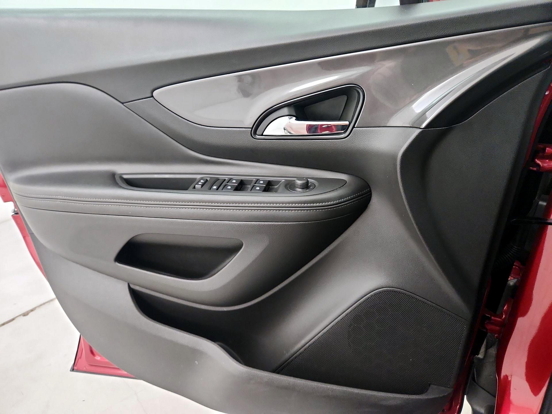 Thumbnail: 2018 Buick Encore - 12
