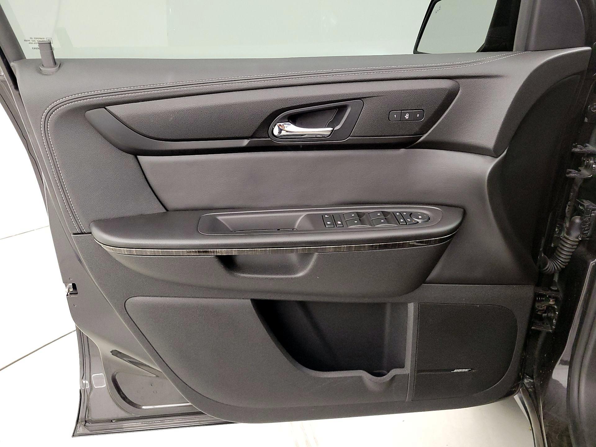 Thumbnail: 2017 GMC Acadia - 12
