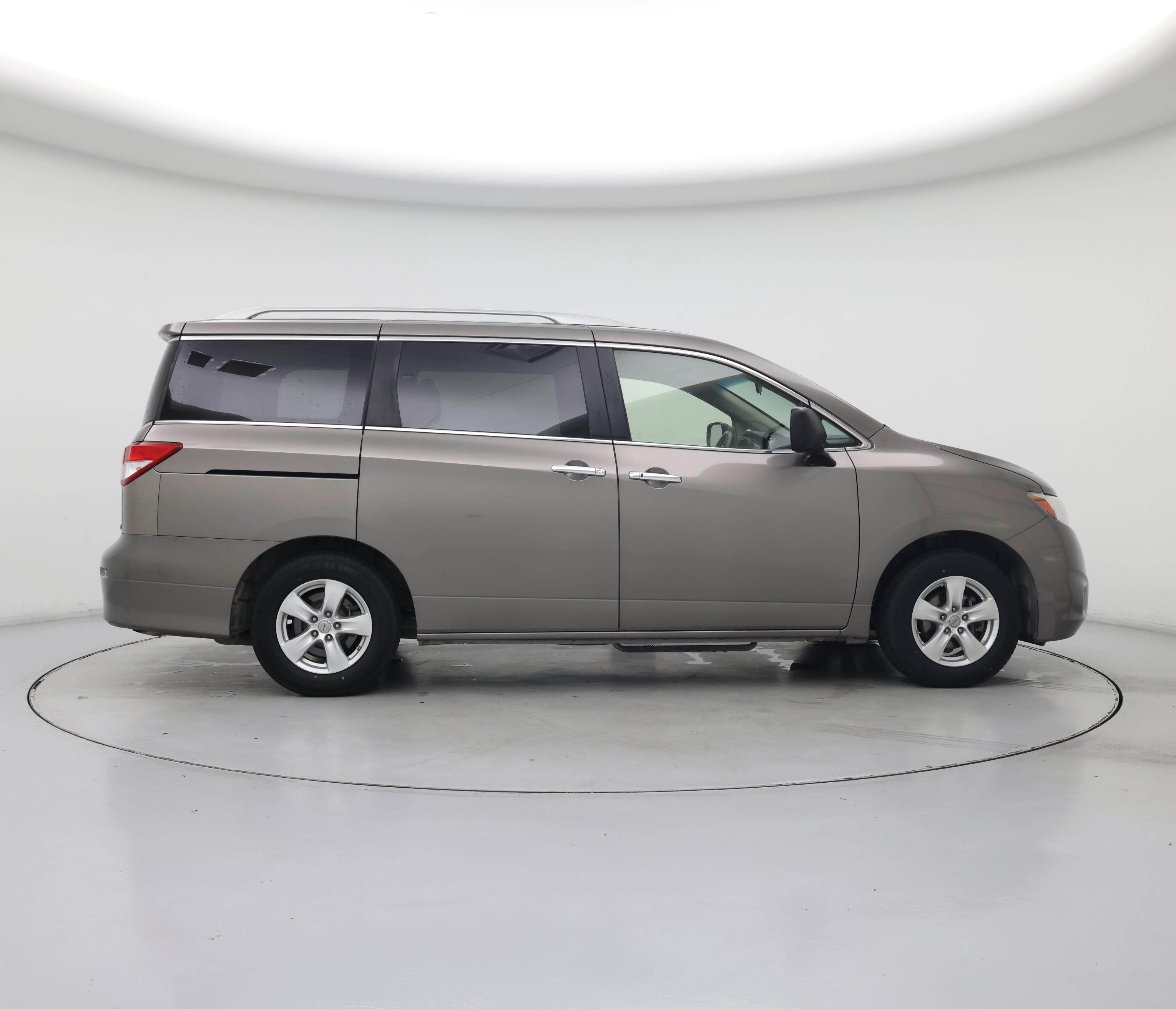 Thumbnail: 2016 Nissan Quest - 7