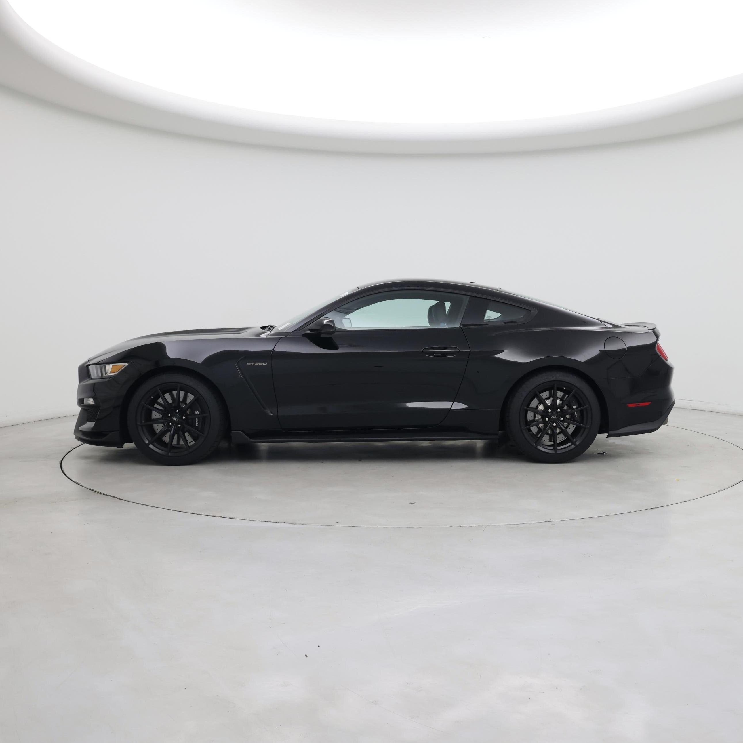 Thumbnail: 2016 Ford Mustang - 3