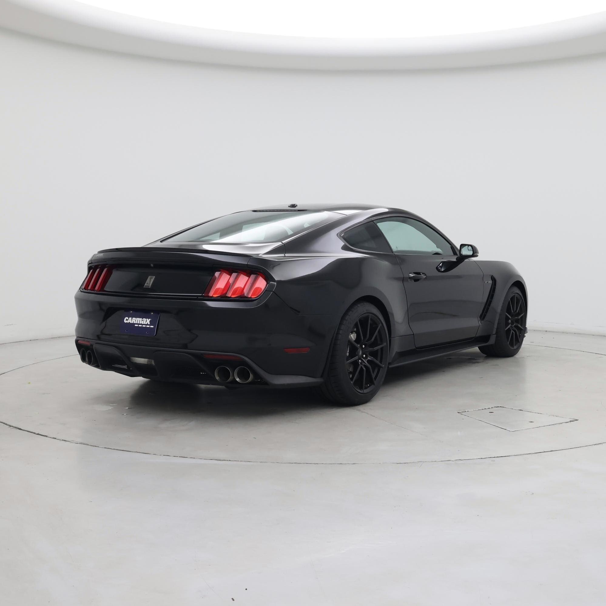 Thumbnail: 2016 Ford Mustang - 8