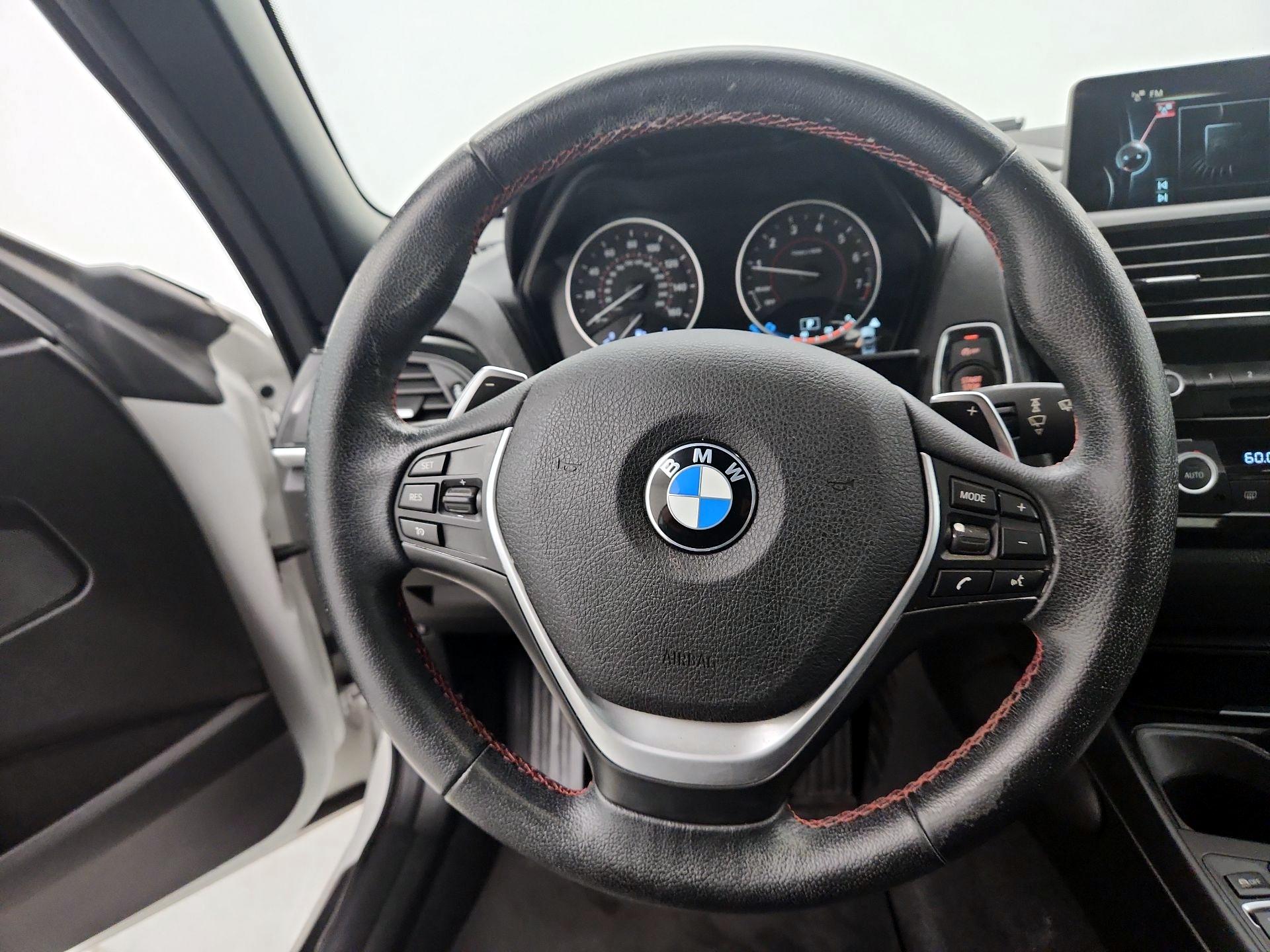 Thumbnail: 2016 BMW 2 Series - 10