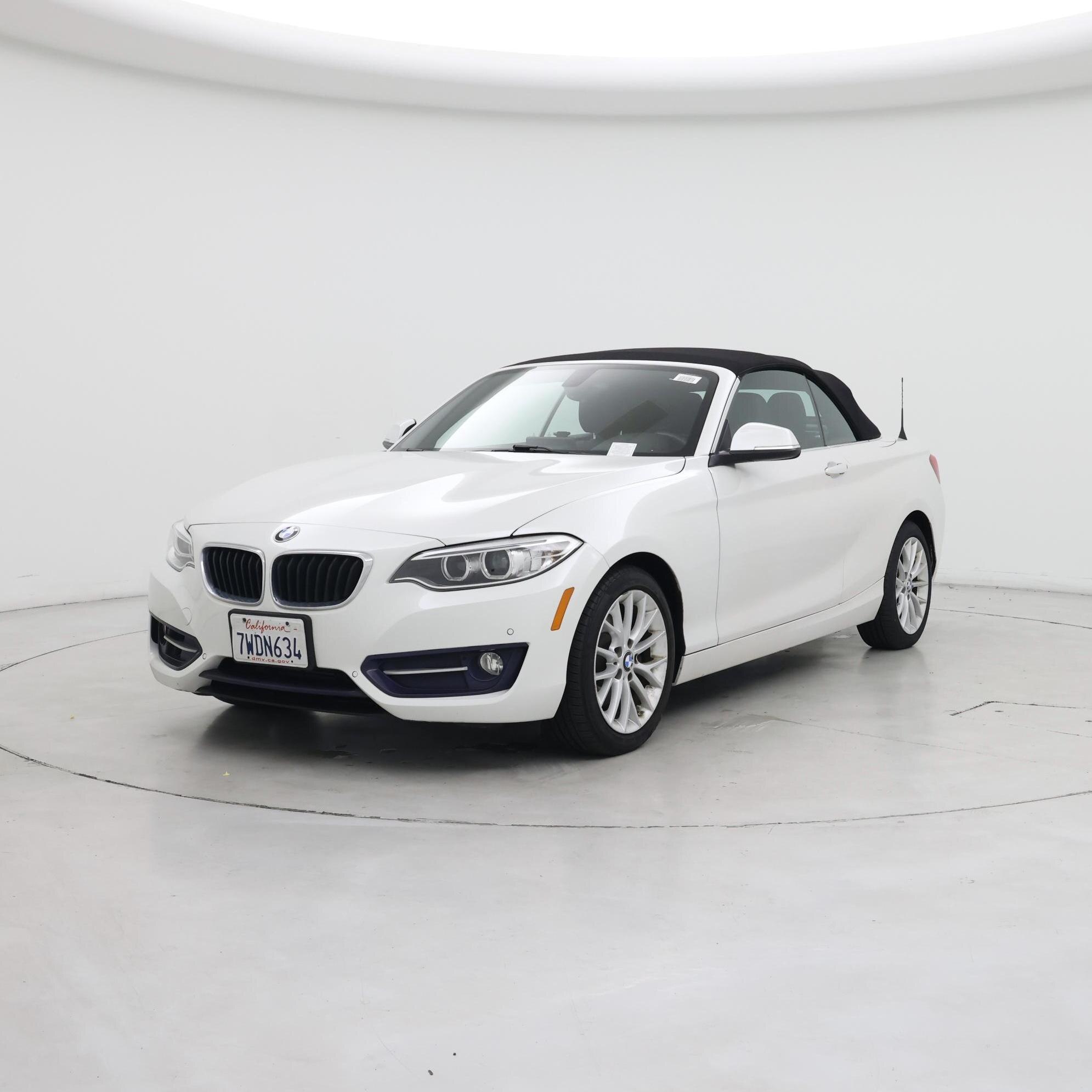 Thumbnail: 2016 BMW 2 Series - 4