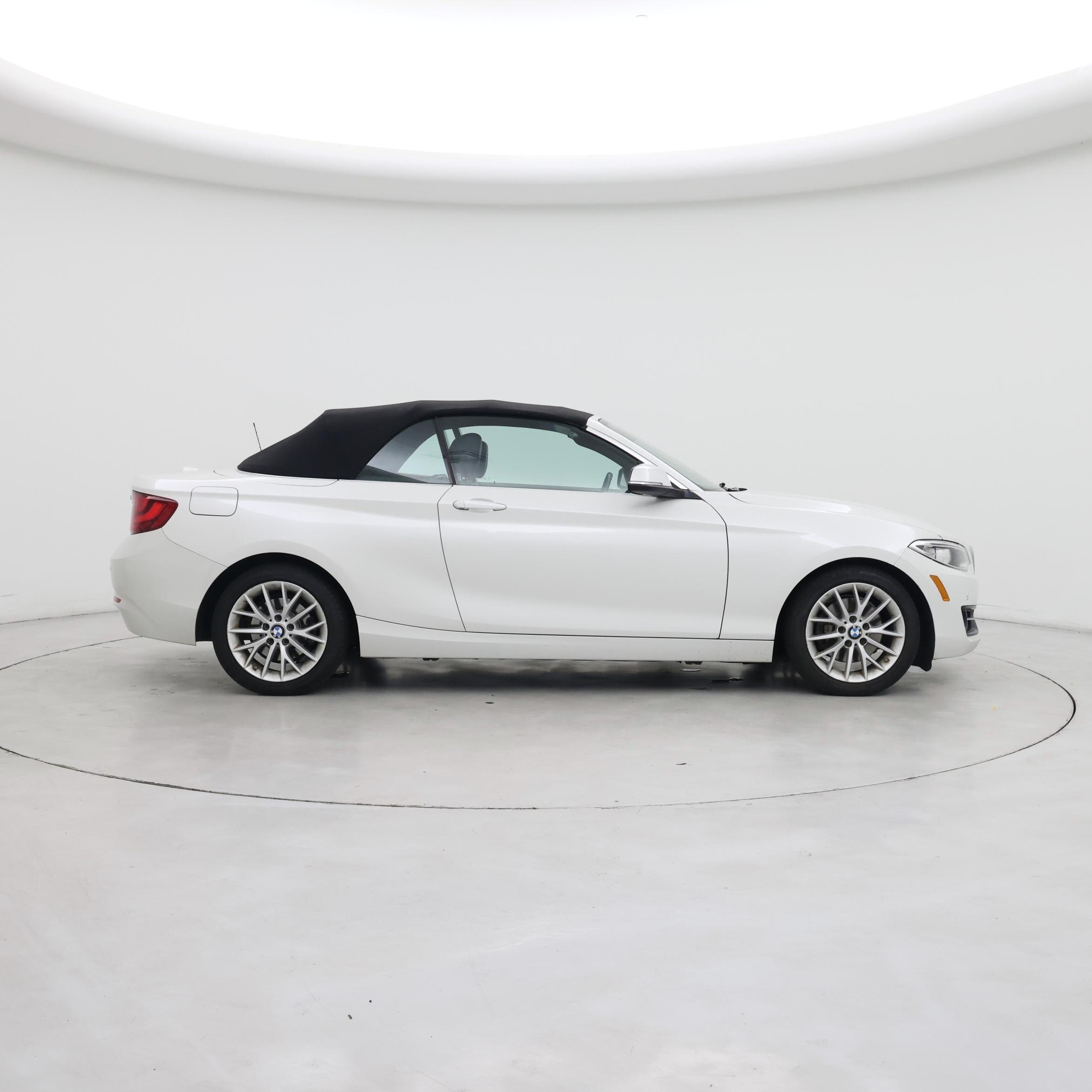 Thumbnail: 2016 BMW 2 Series - 7