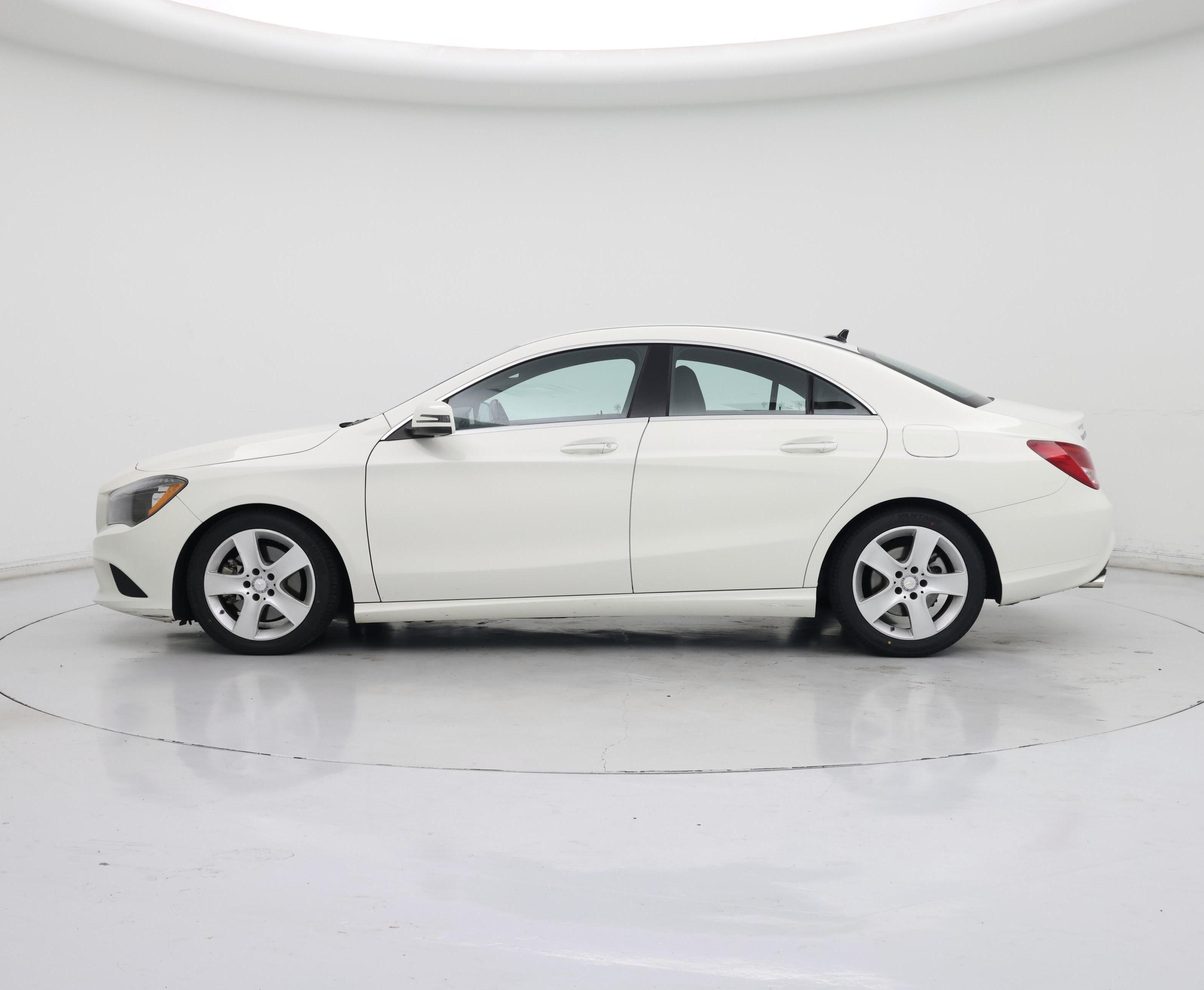 Thumbnail: 2015 Mercedes-Benz CLA - 3